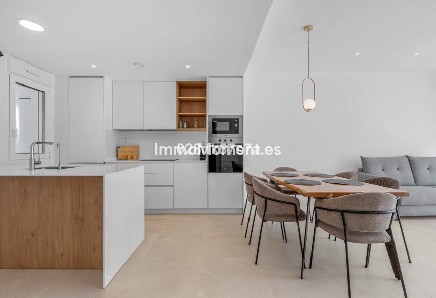 Resale - Apartment - Pilar de la Horadada - Pilar de la Horadada Centro