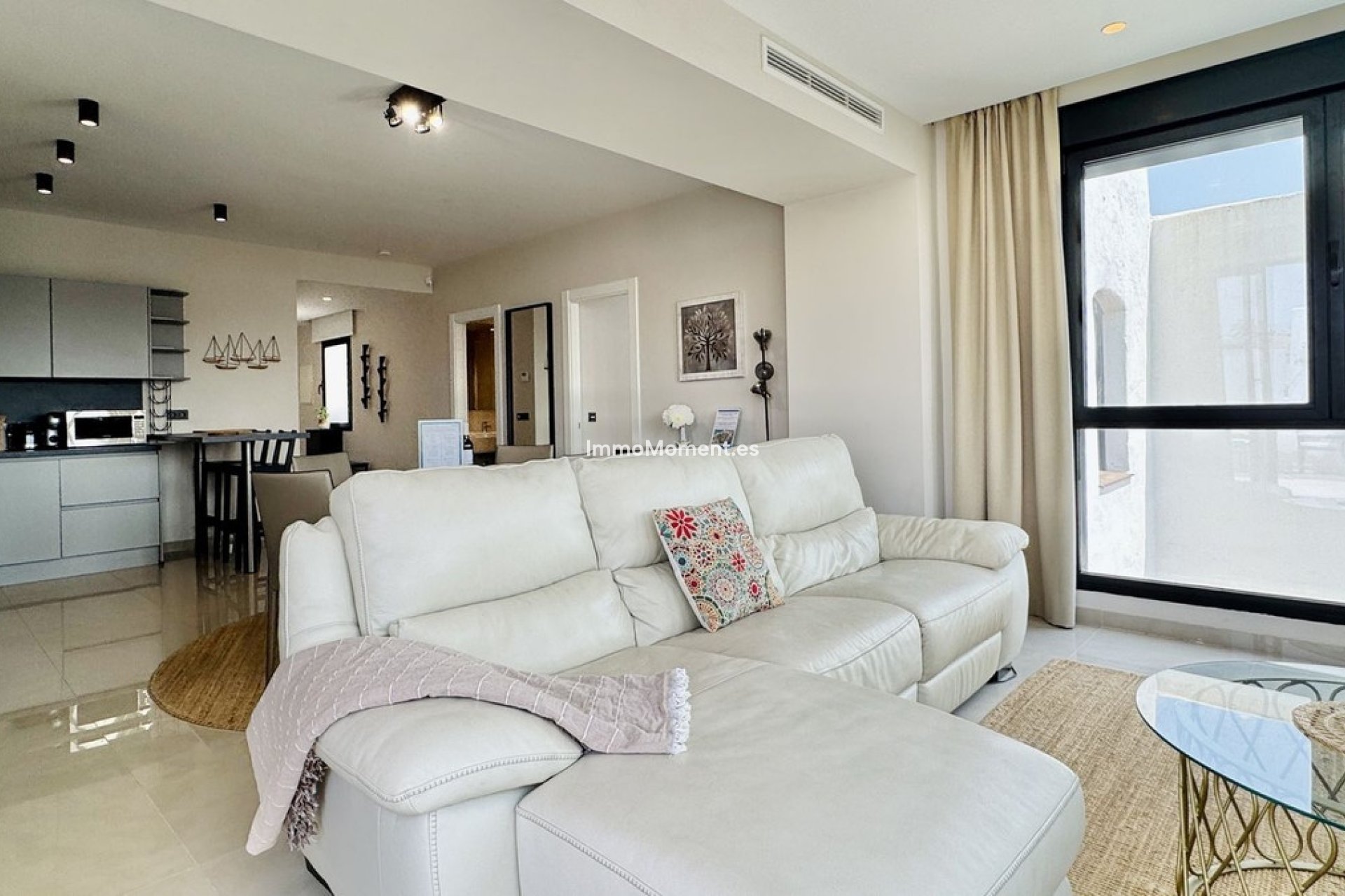 Resale - Apartment - Puerto Banús