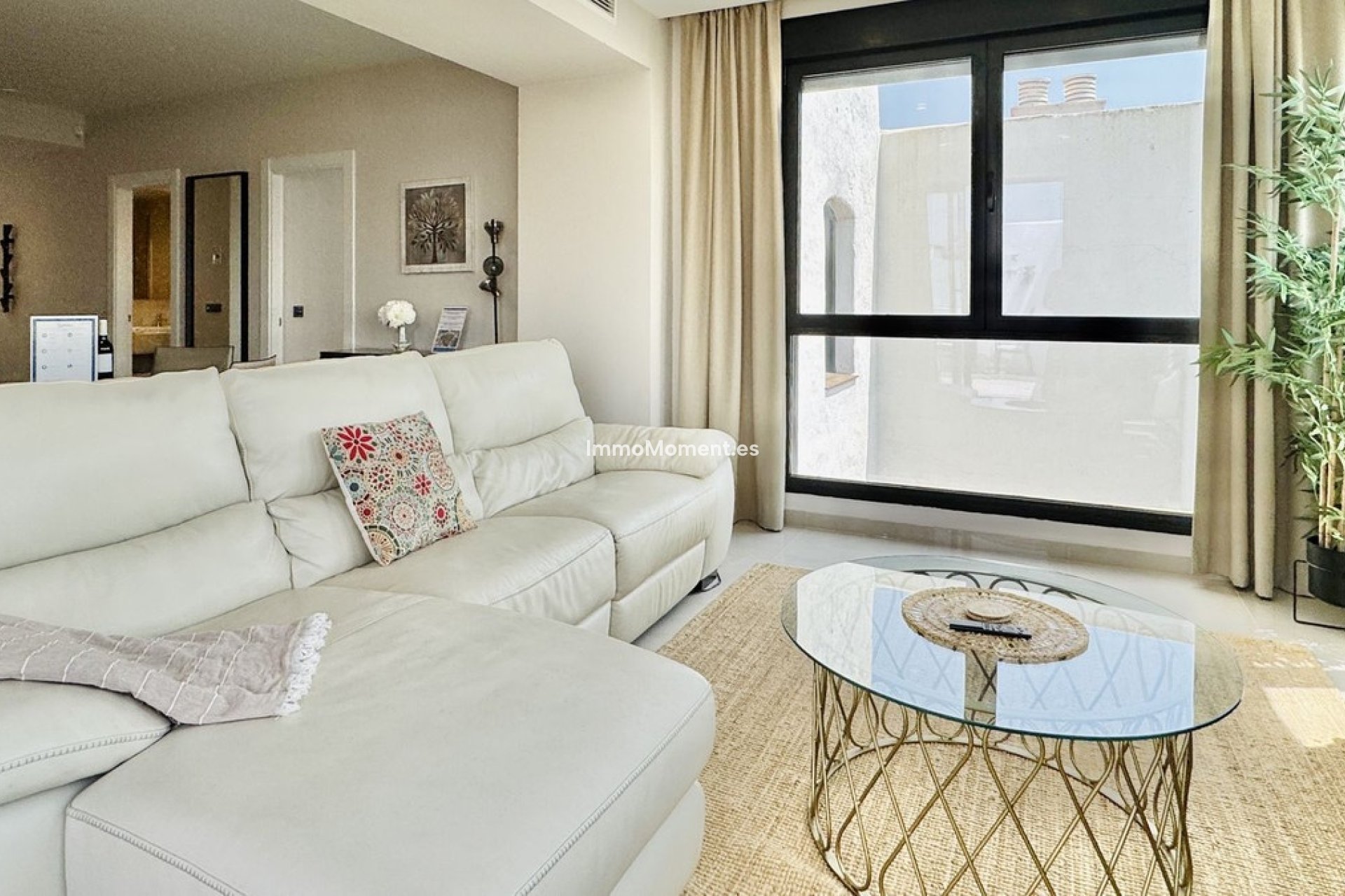 Resale - Apartment - Puerto Banús