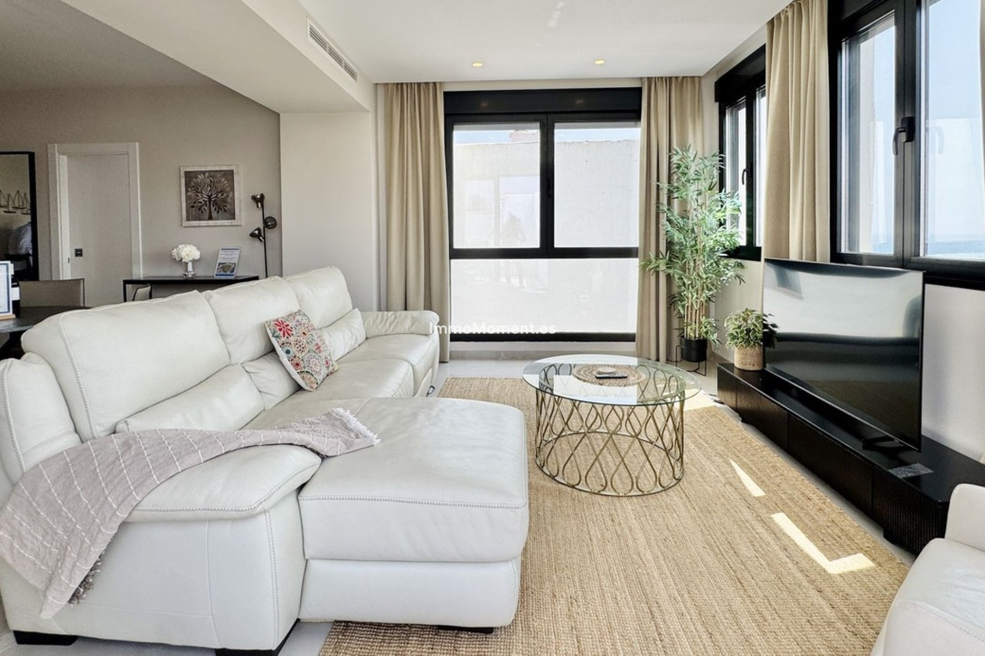 Resale - Apartment - Puerto Banús