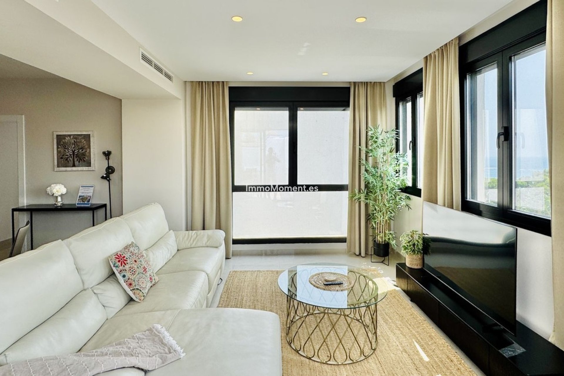 Resale - Apartment - Puerto Banús