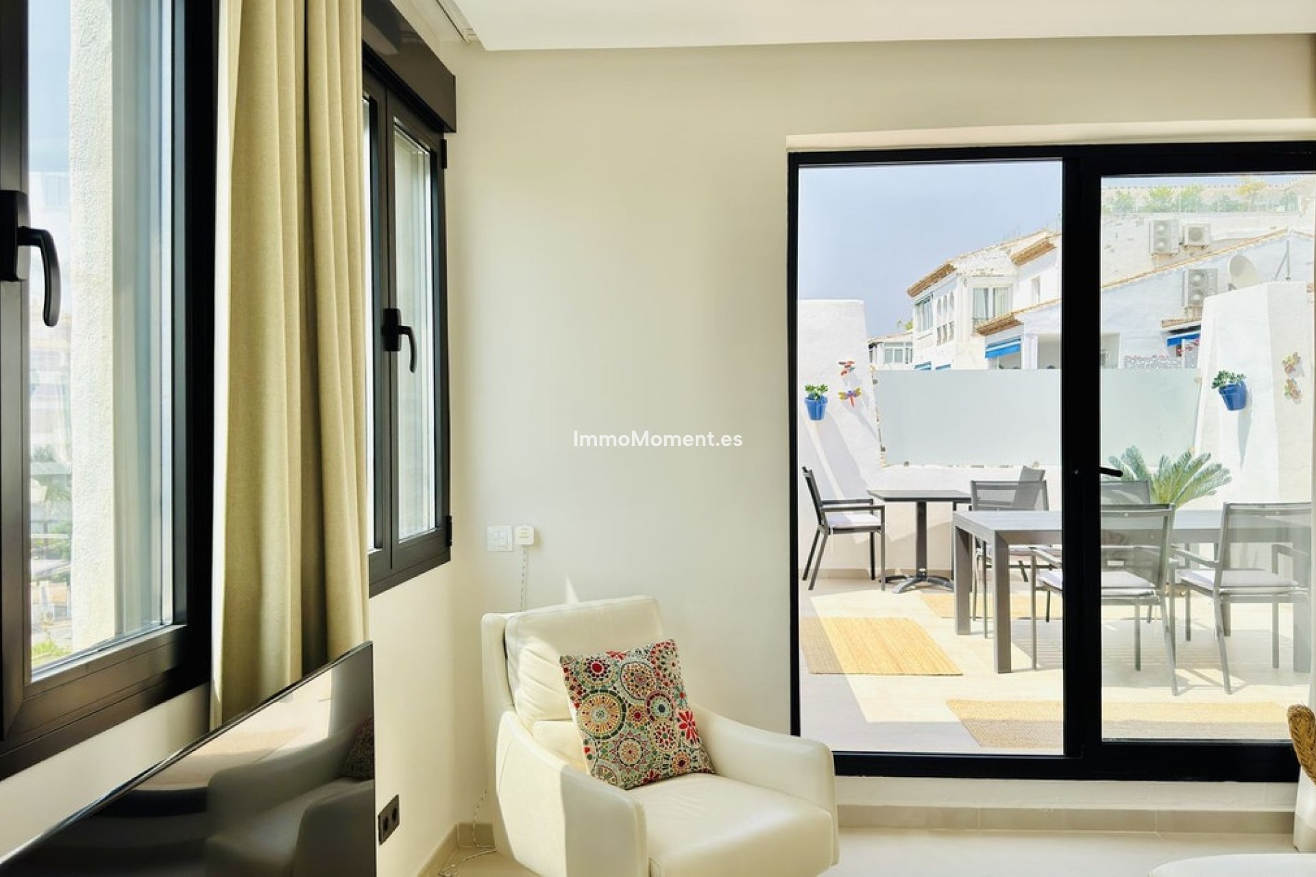 Resale - Apartment - Puerto Banús