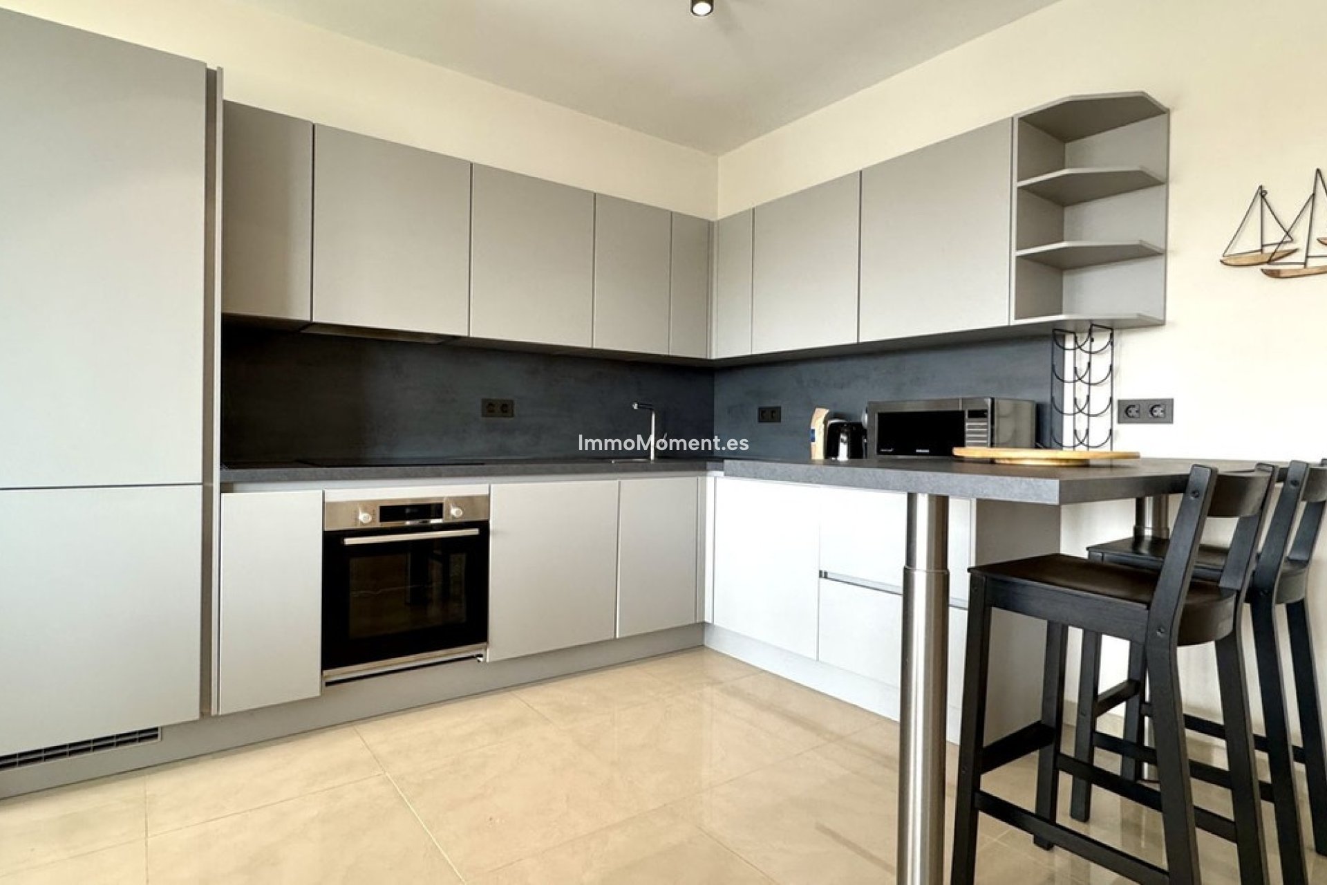 Resale - Apartment - Puerto Banús
