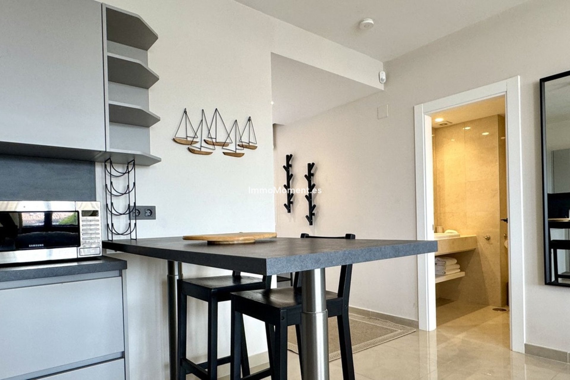 Resale - Apartment - Puerto Banús