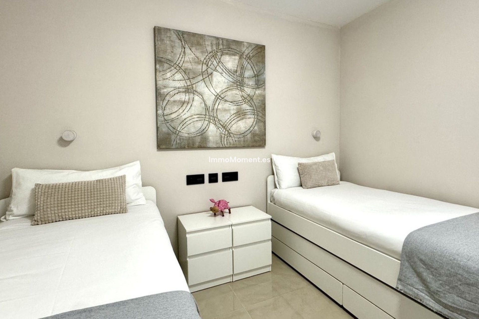 Resale - Apartment - Puerto Banús