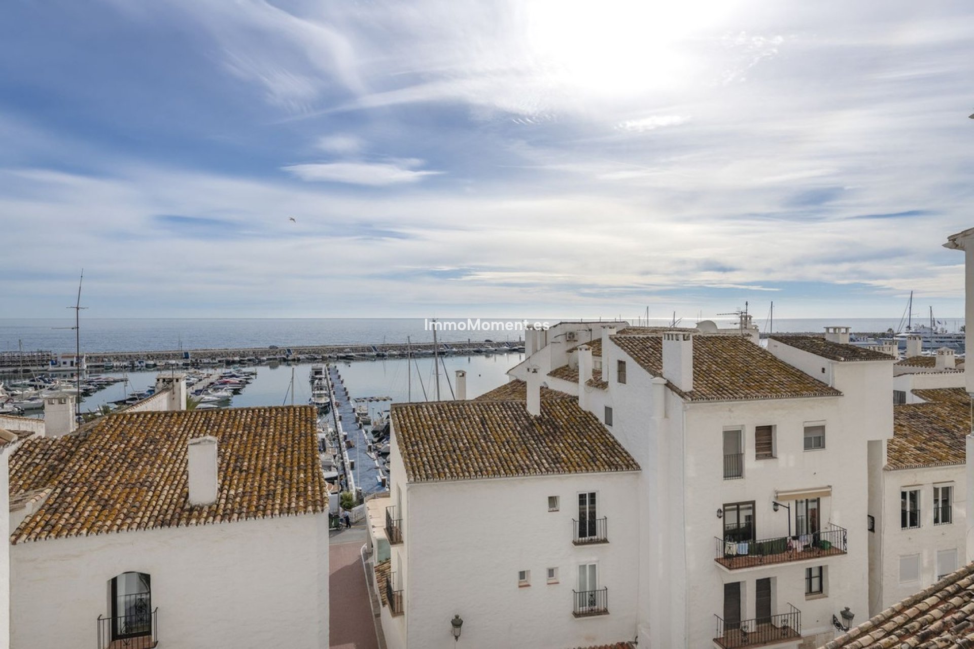 Resale - Apartment - Puerto Banús