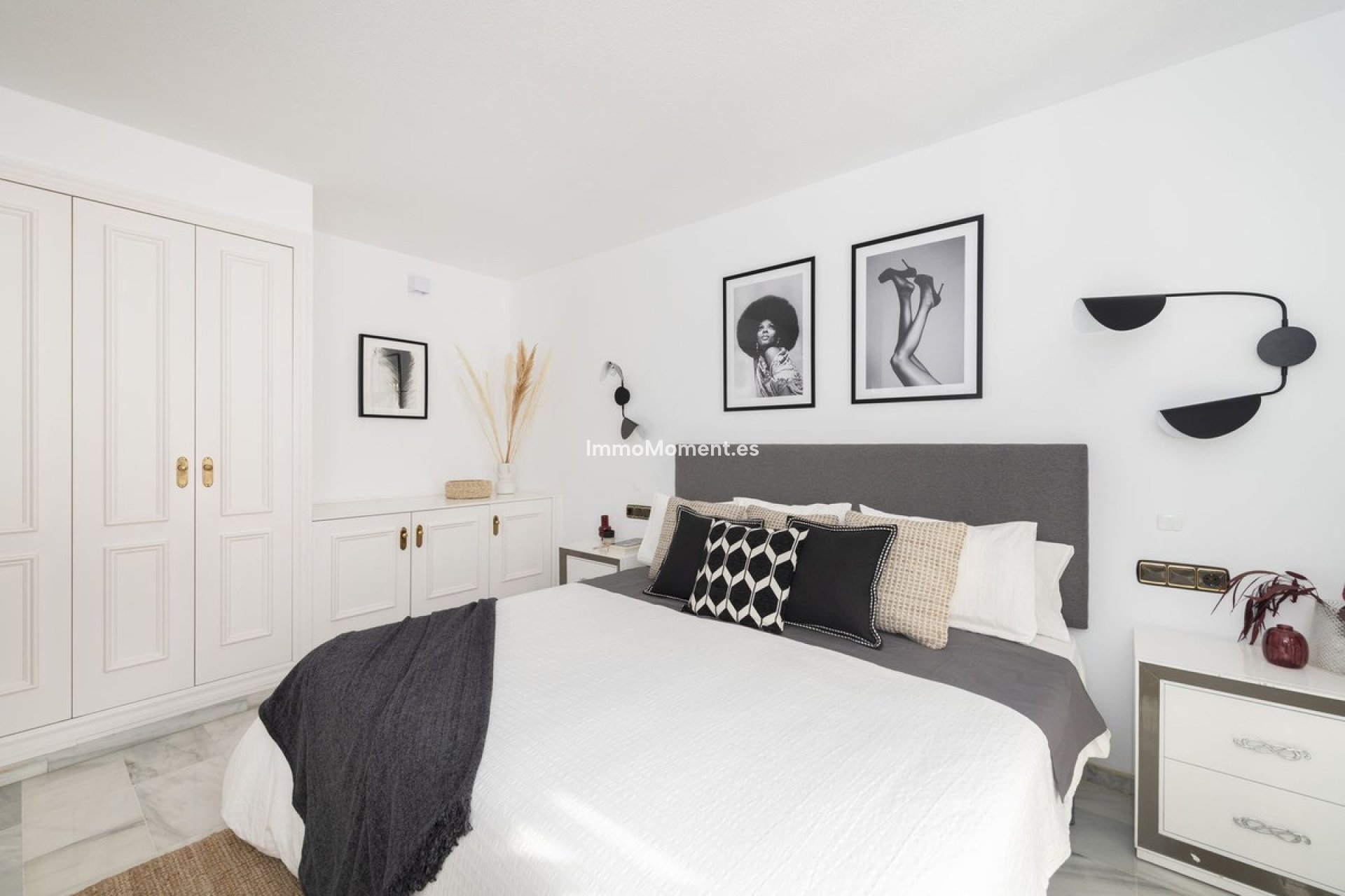 Resale - Apartment - Puerto Banús