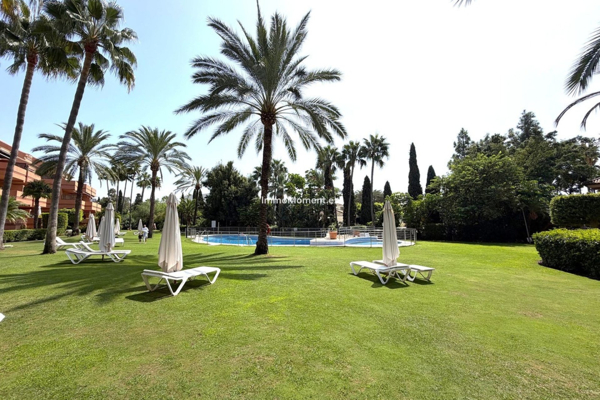 Resale - Apartment - Puerto Banús