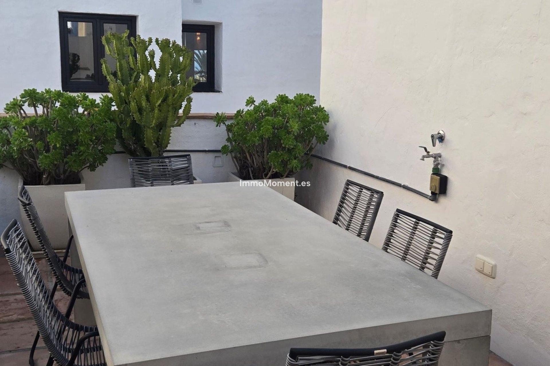 Resale - Apartment - Puerto Banús
