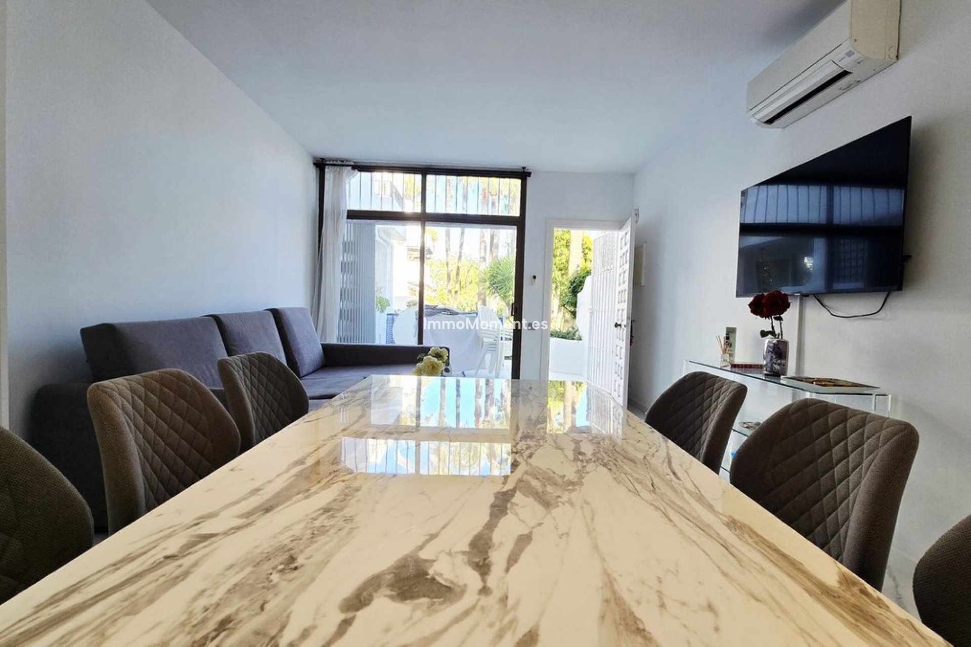 Resale - Apartment - Puerto Banús