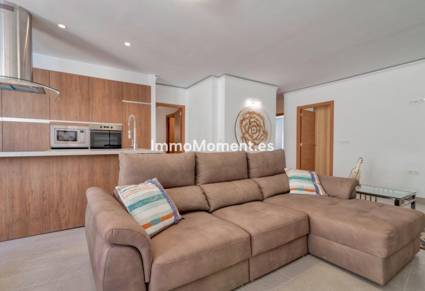 Resale - Apartment - Puerto Banús