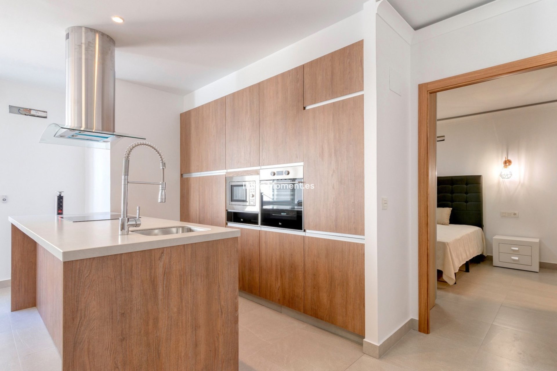 Resale - Apartment - Puerto Banús