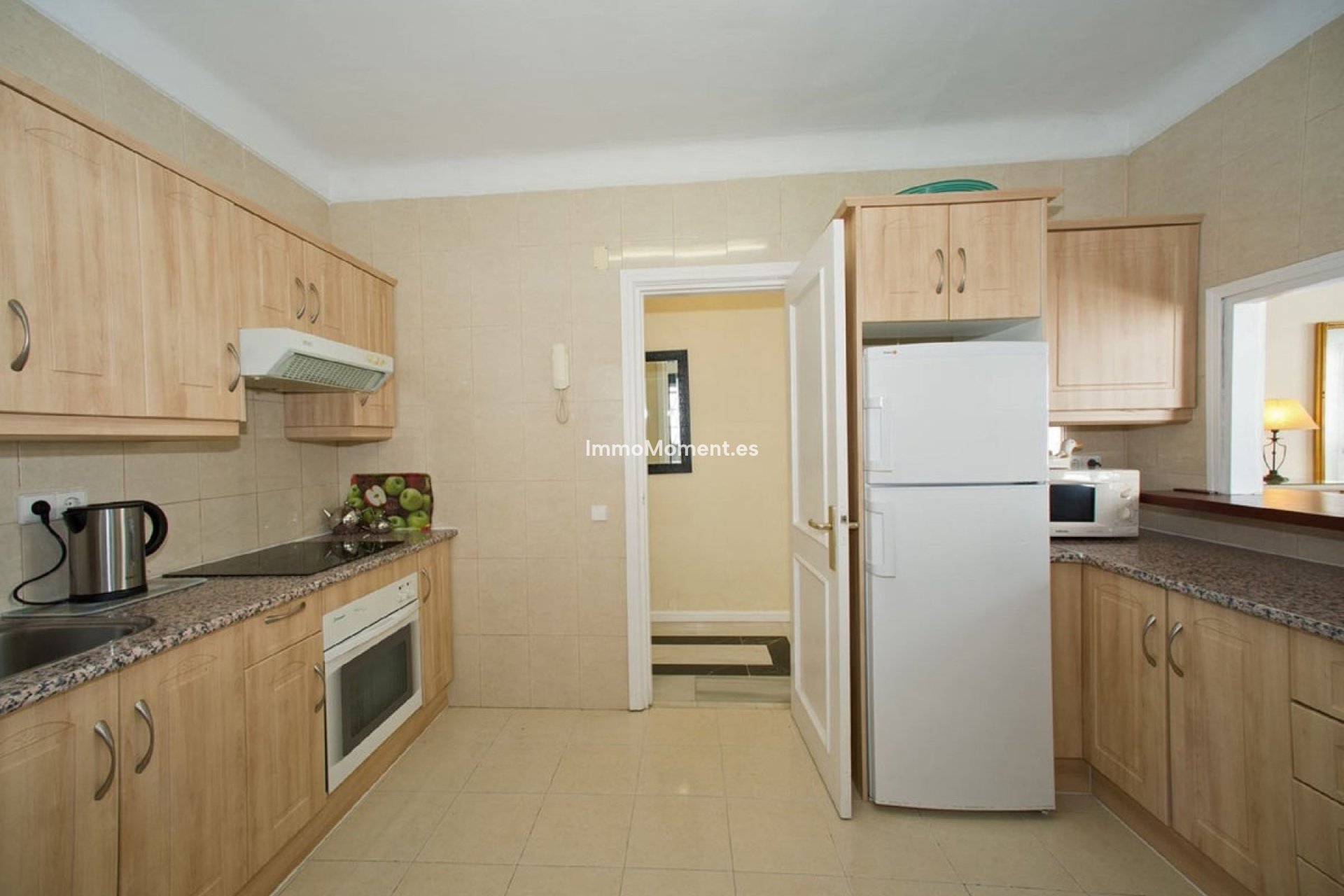 Resale - Apartment - Puerto Banús