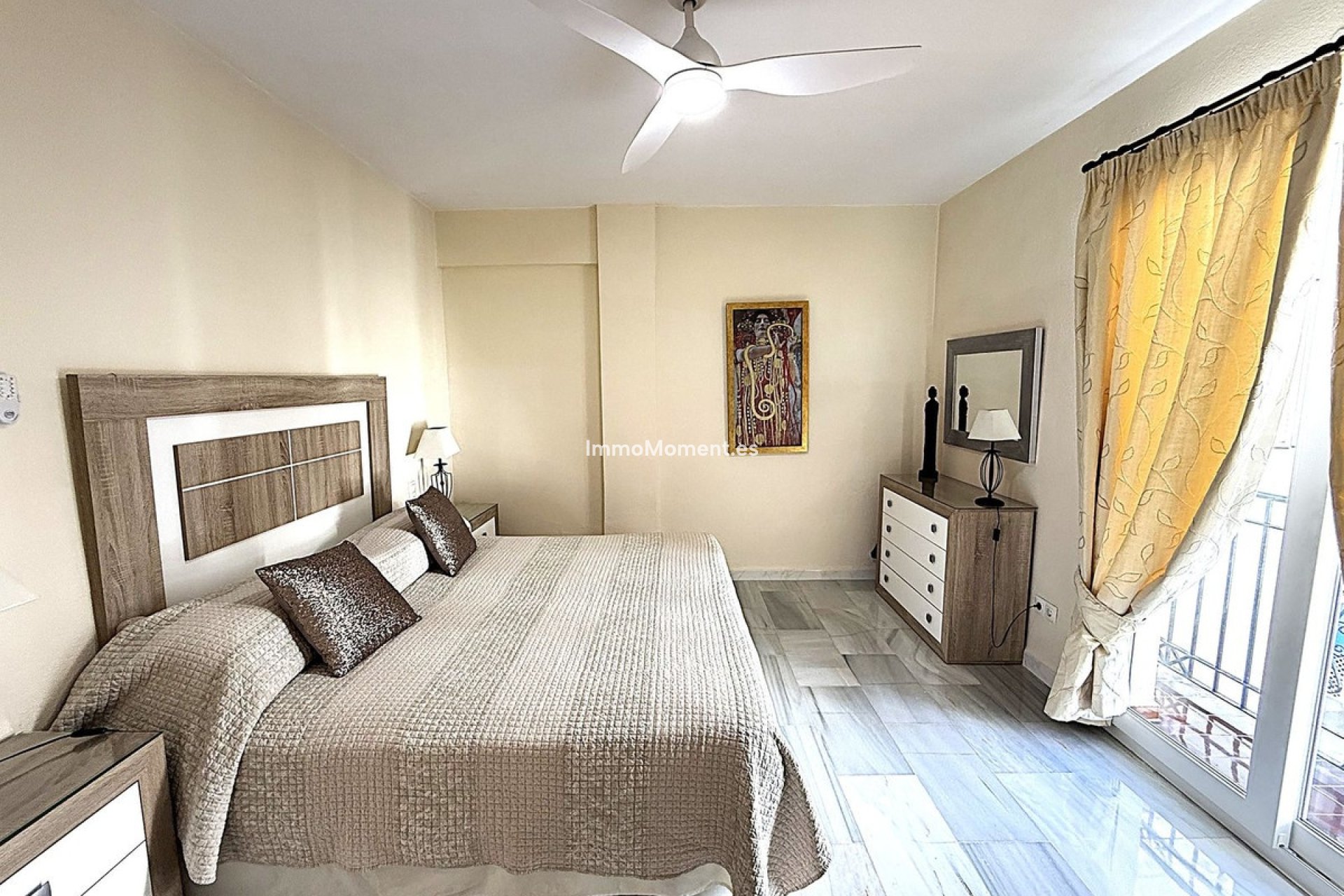 Resale - Apartment - Puerto Banús