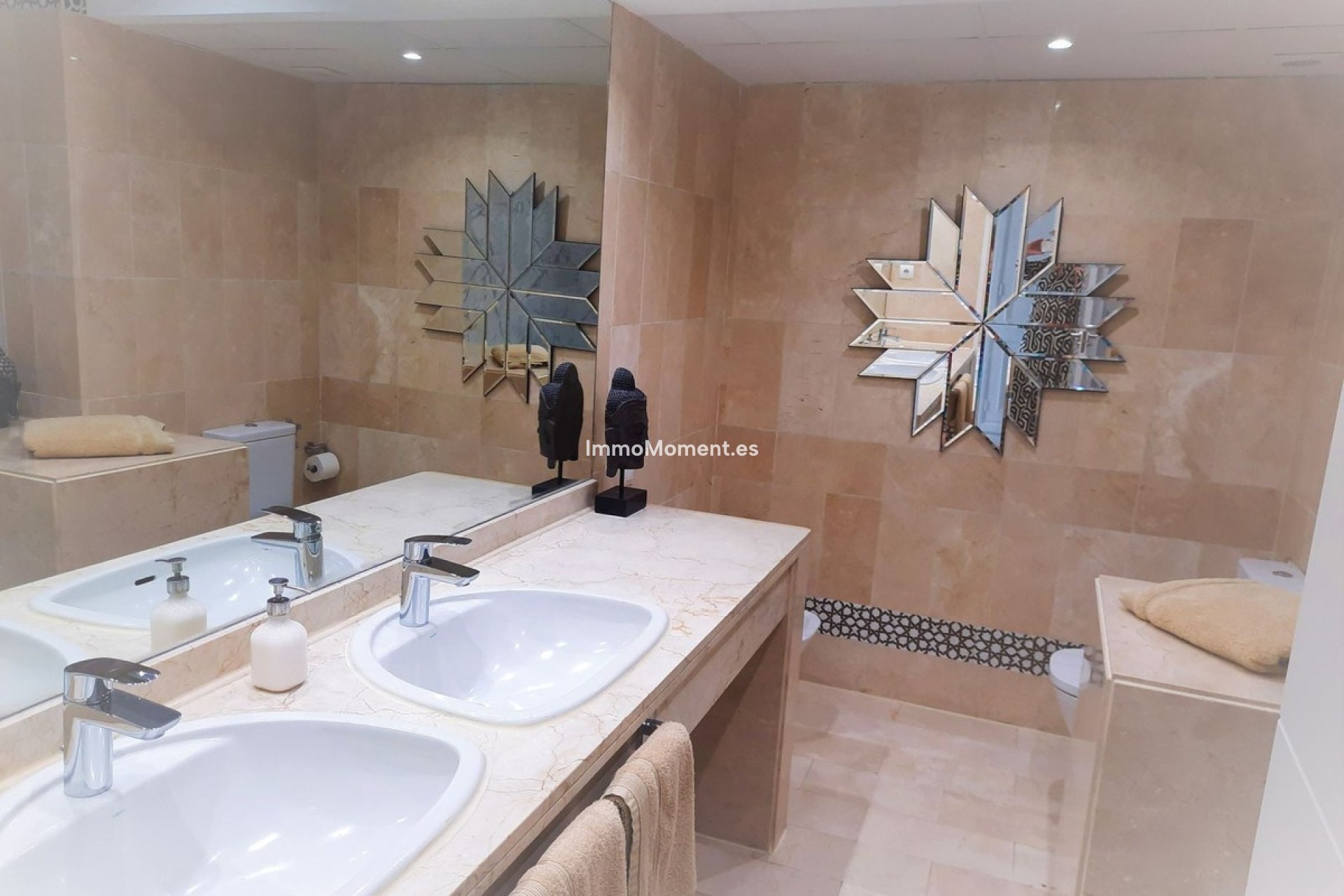Resale - Apartment - Puerto Banús