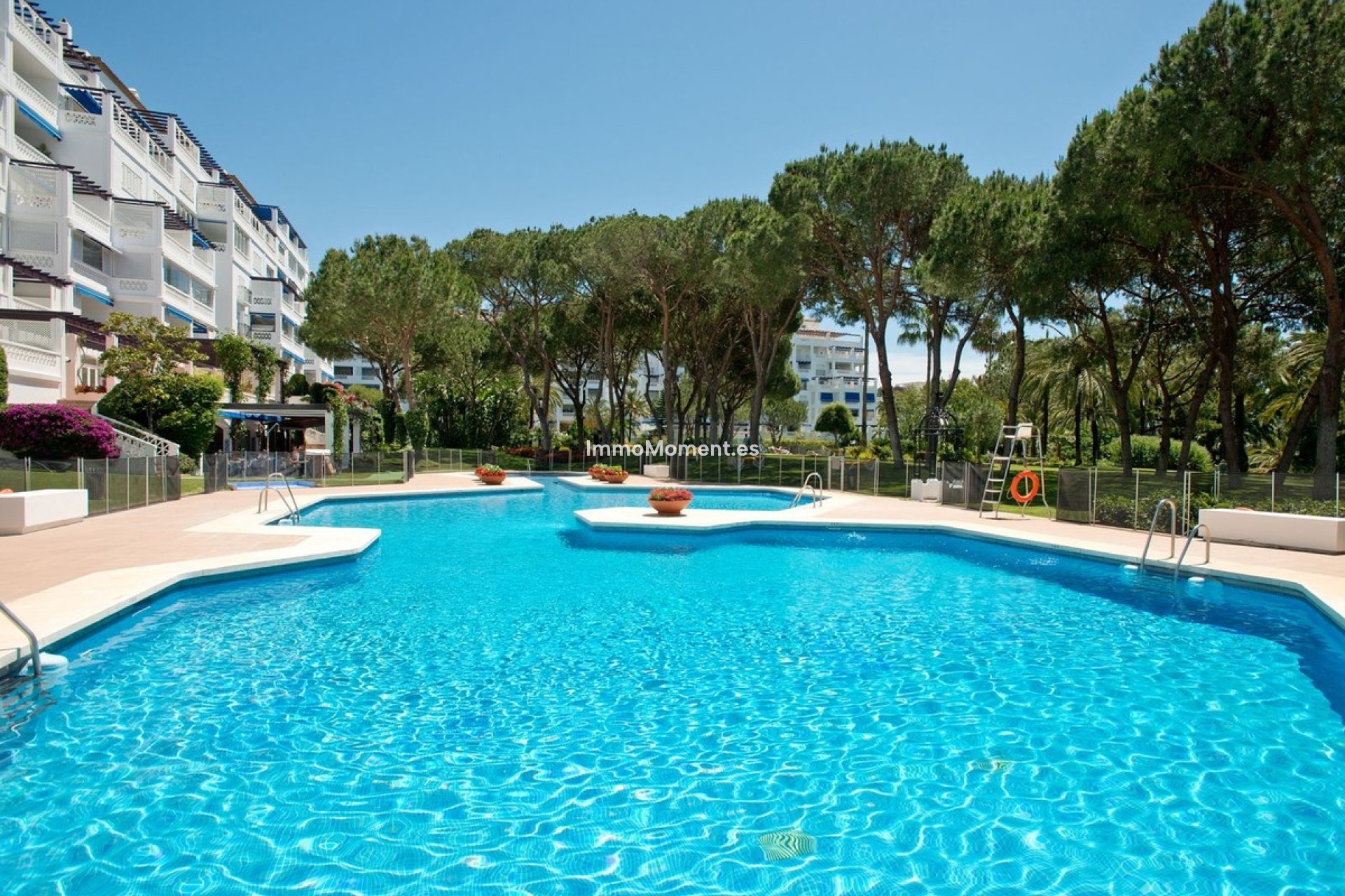 Resale - Apartment - Puerto Banús