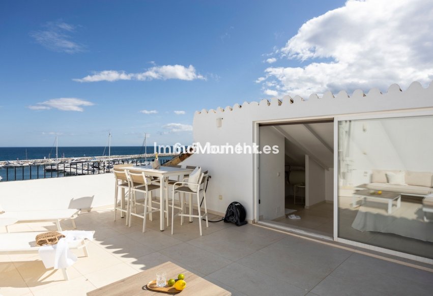 Resale - Apartment - Puerto Banús