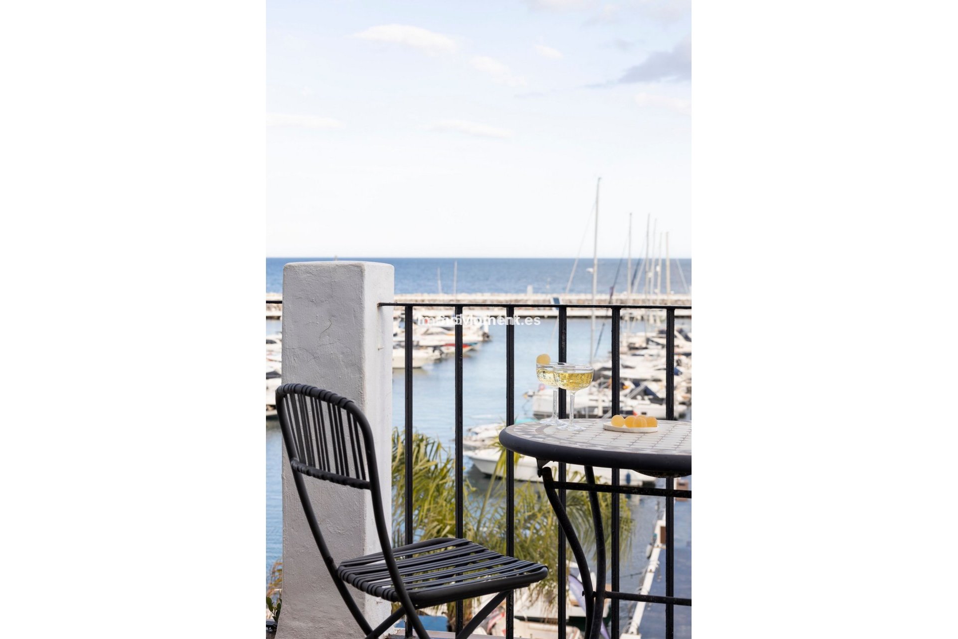 Resale - Apartment - Puerto Banús