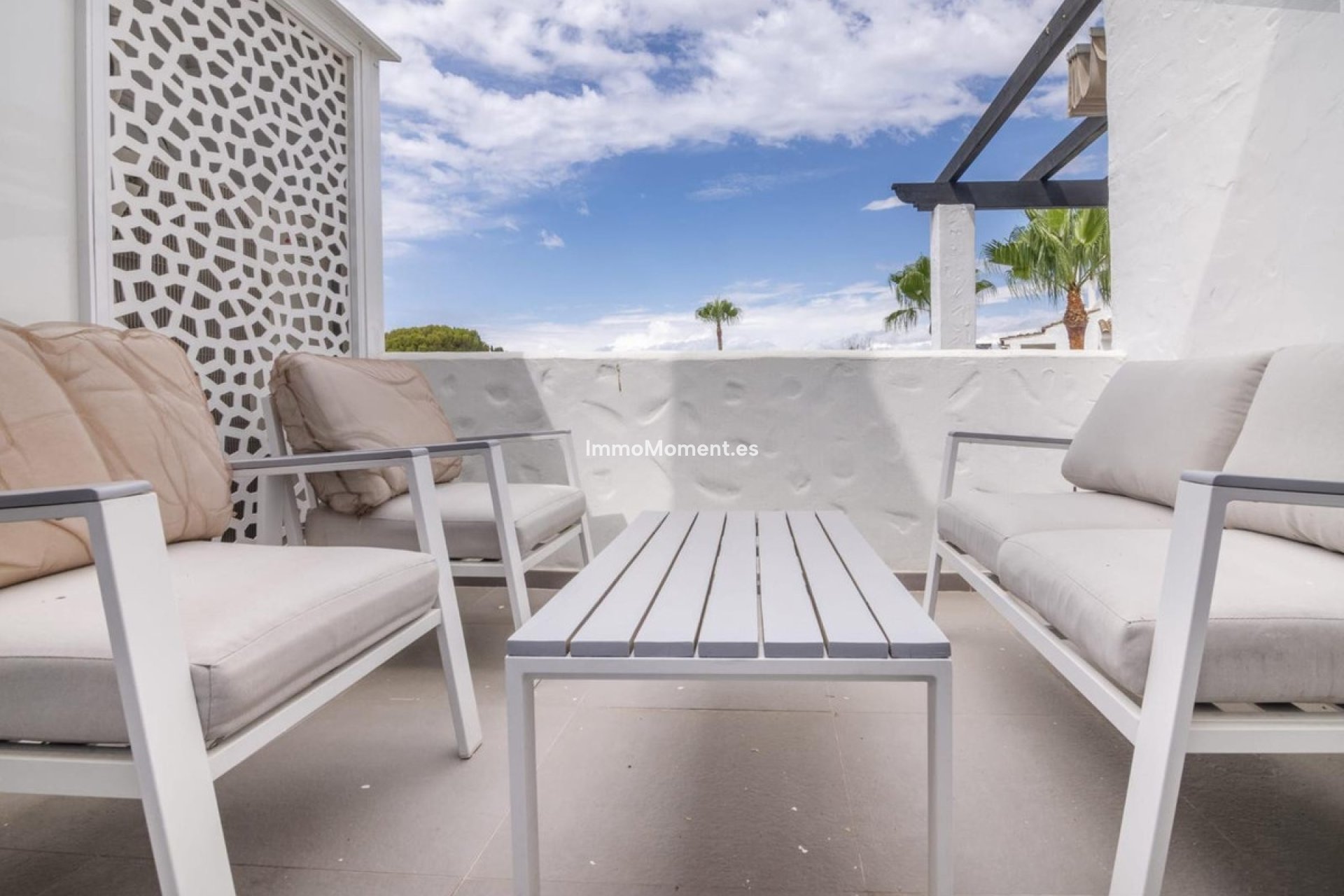 Resale - Apartment - Puerto Banús