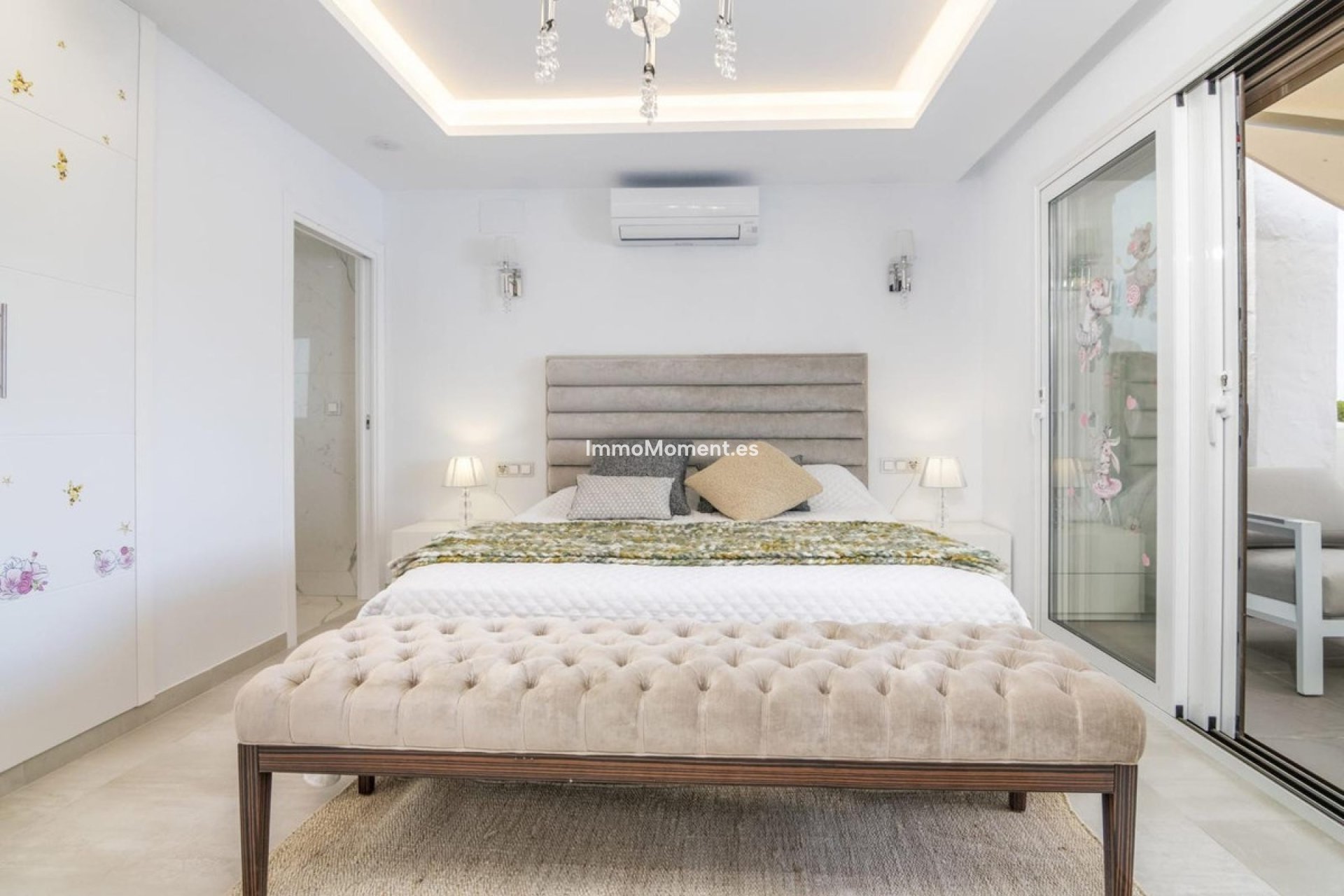 Resale - Apartment - Puerto Banús