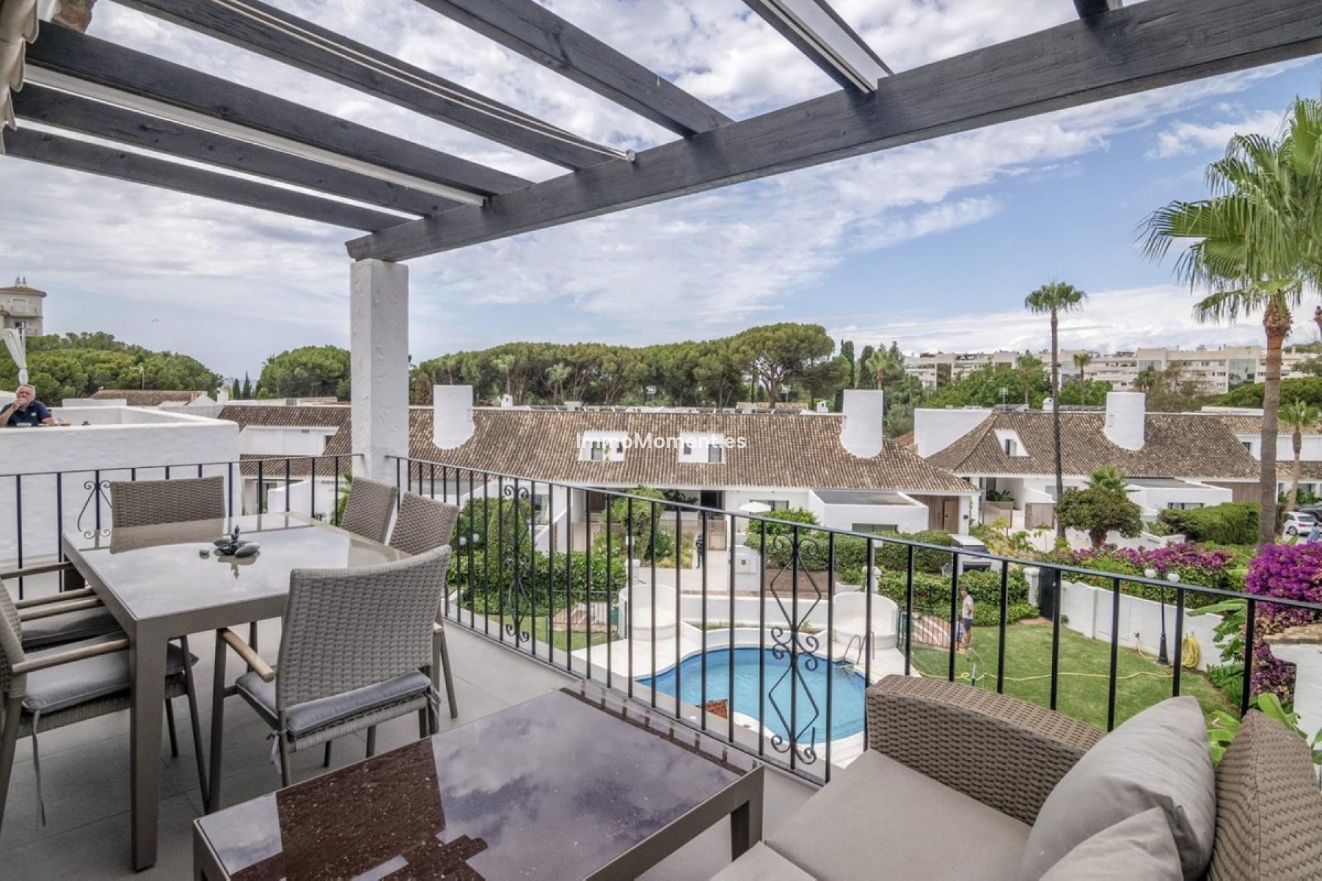 Resale - Apartment - Puerto Banús