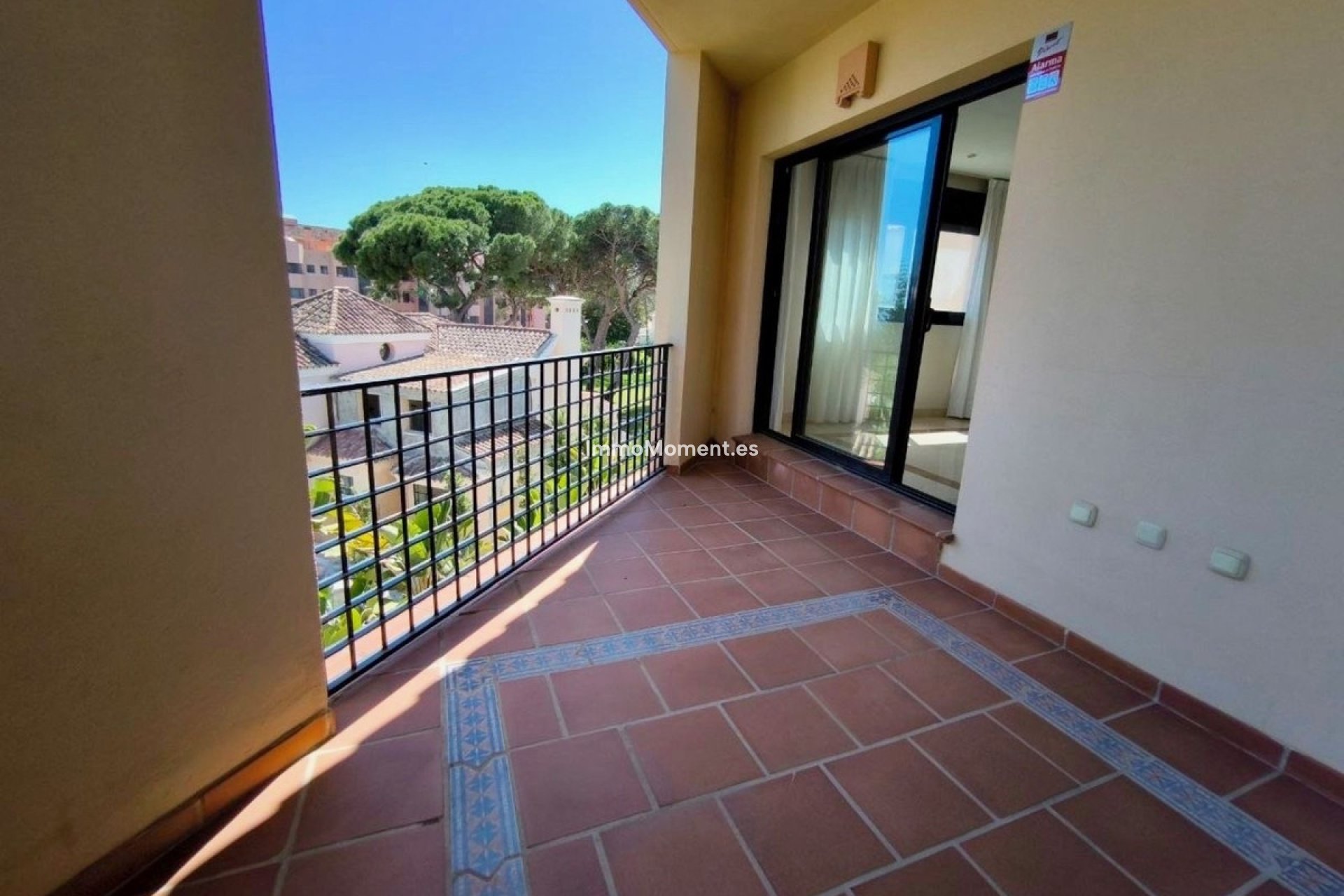 Resale - Apartment - Puerto Banús