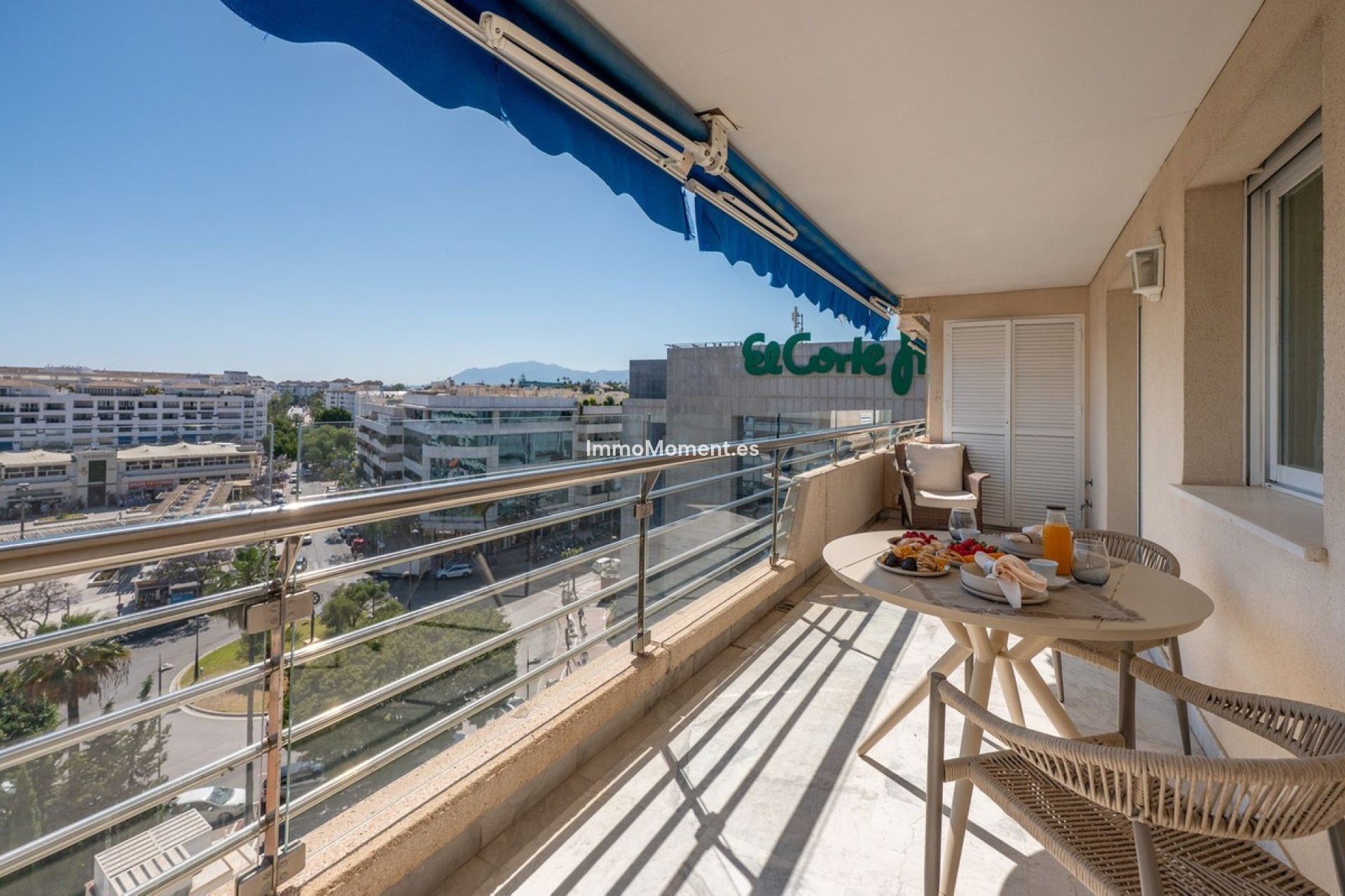 Resale - Apartment - Puerto Banús