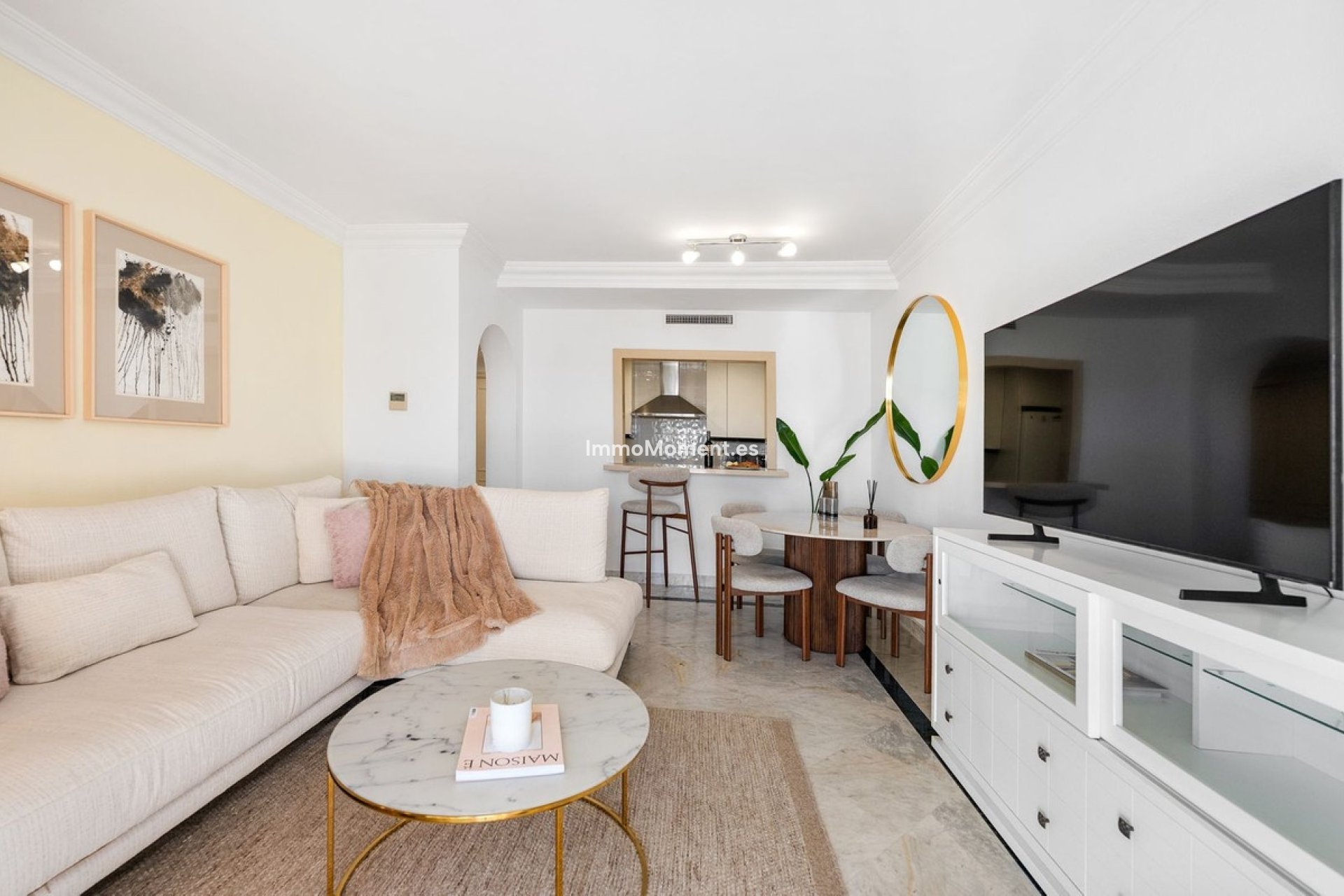 Resale - Apartment - Puerto Banús