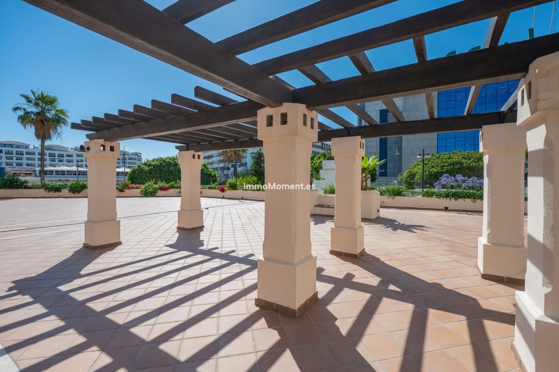 Resale - Apartment - Puerto Banús