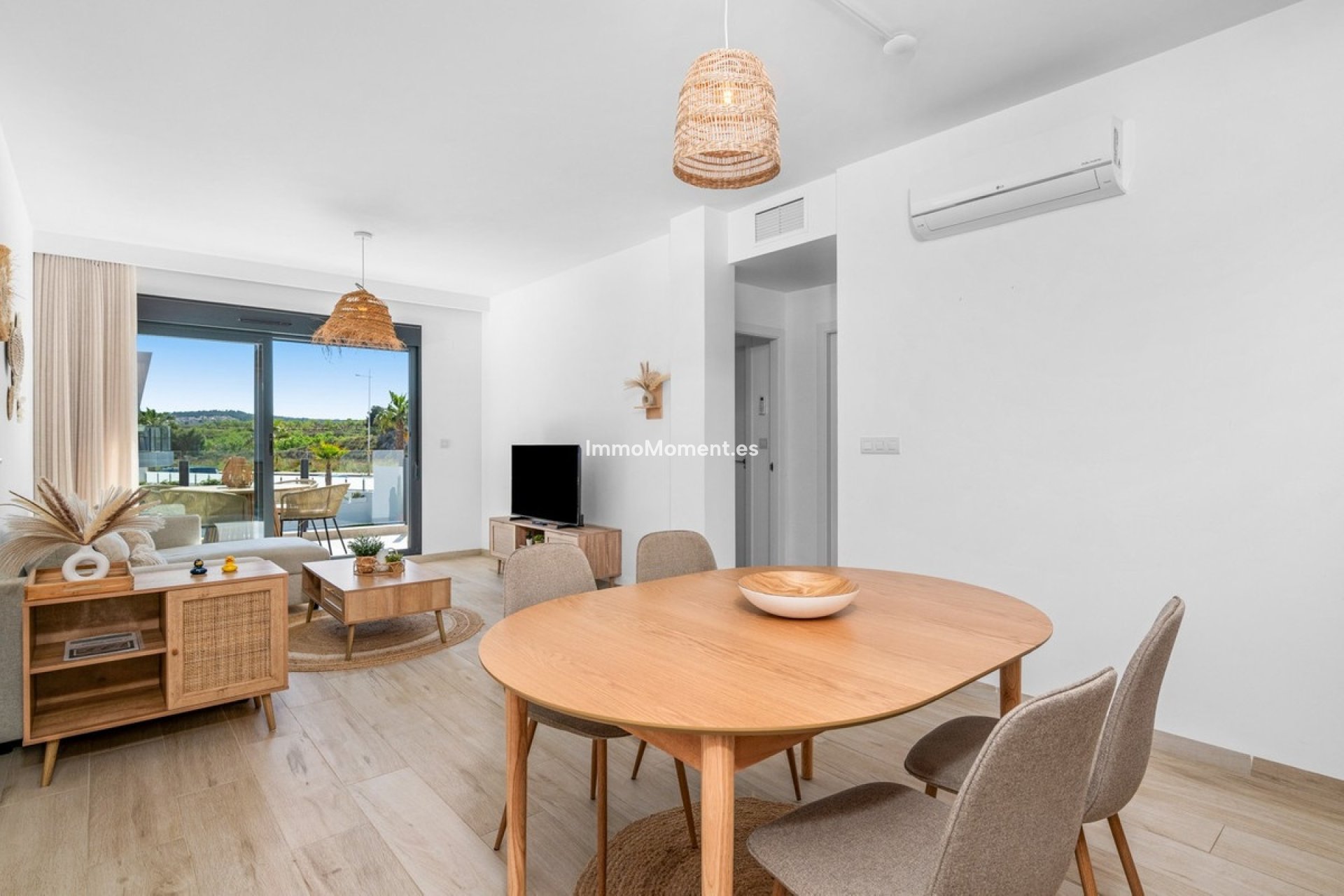 Resale - Apartment - San Miguel de Salinas - San Miguel