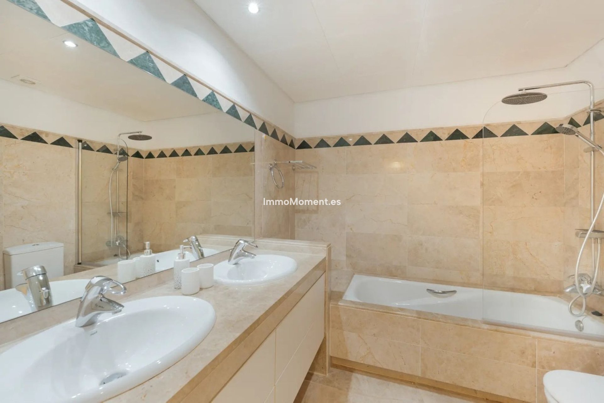 Resale - Apartment - Sotogrande - San Roque
