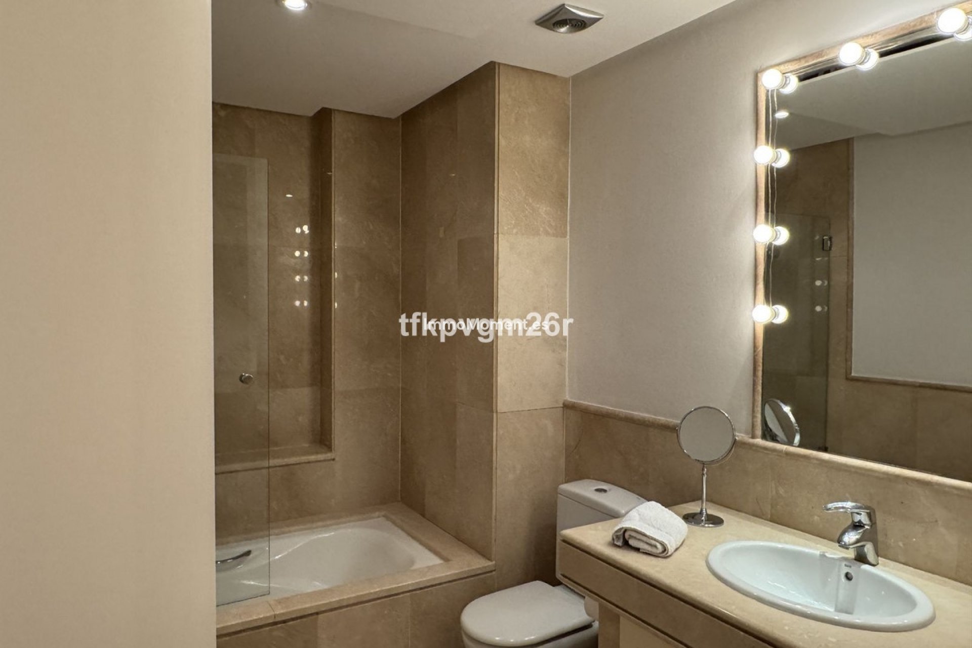 Resale - Apartment - Sotogrande - Sotogrande Alto