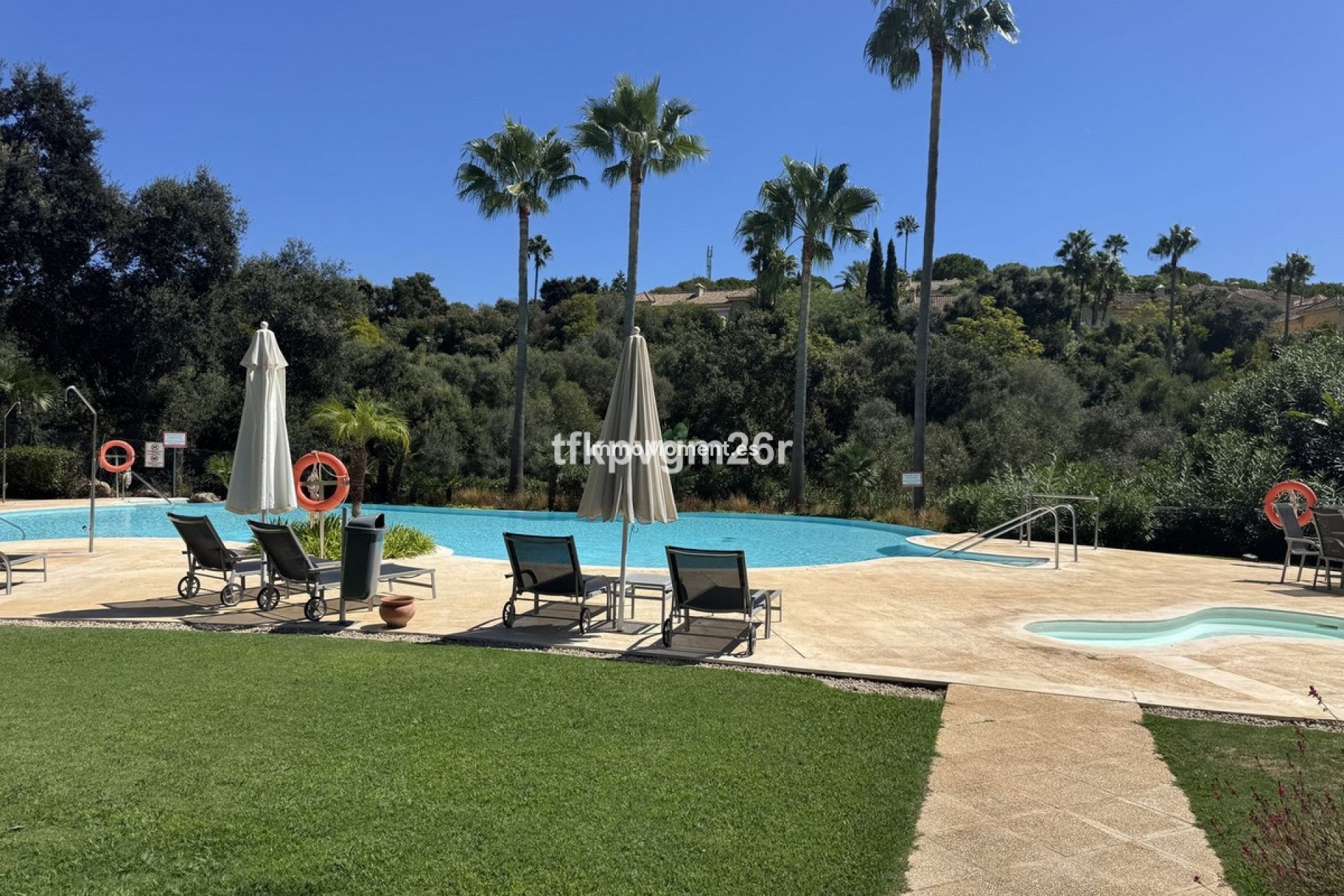 Resale - Apartment - Sotogrande - Sotogrande Alto