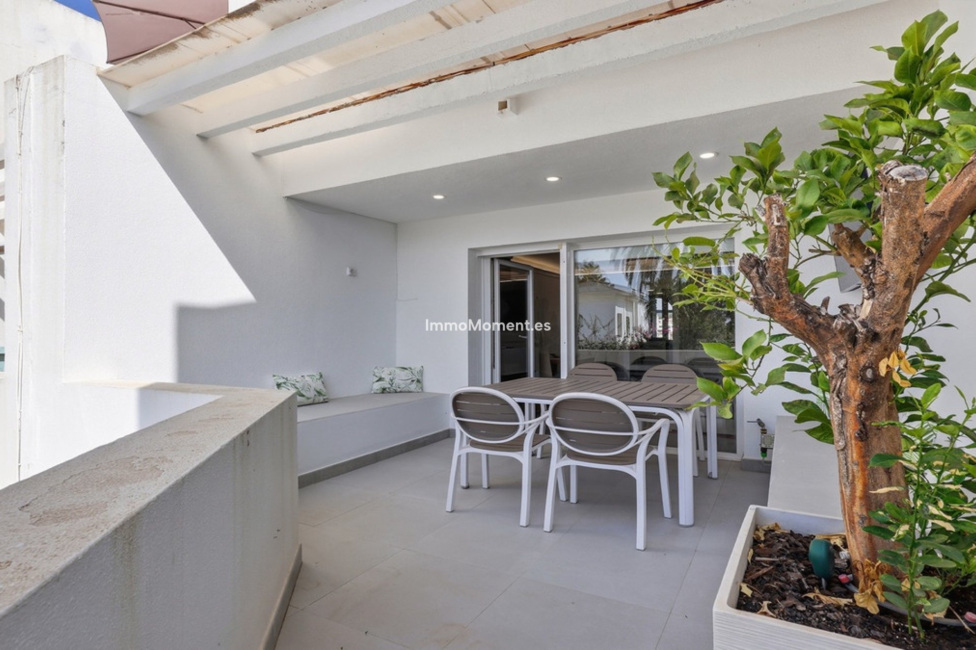 Resale - Apartment - Sotogrande - Sotogrande Costa