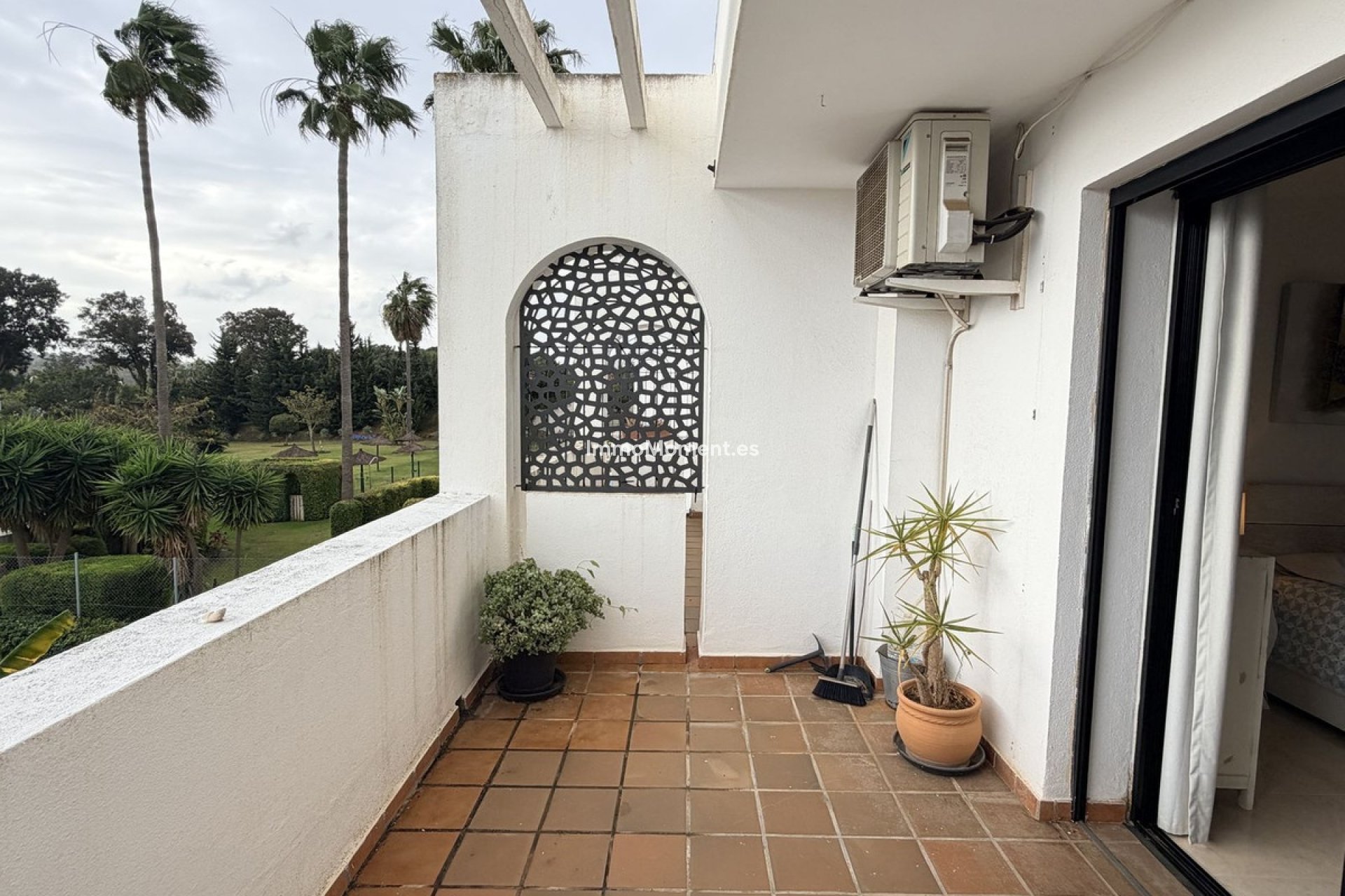 Resale - Apartment - Sotogrande - Sotogrande Costa