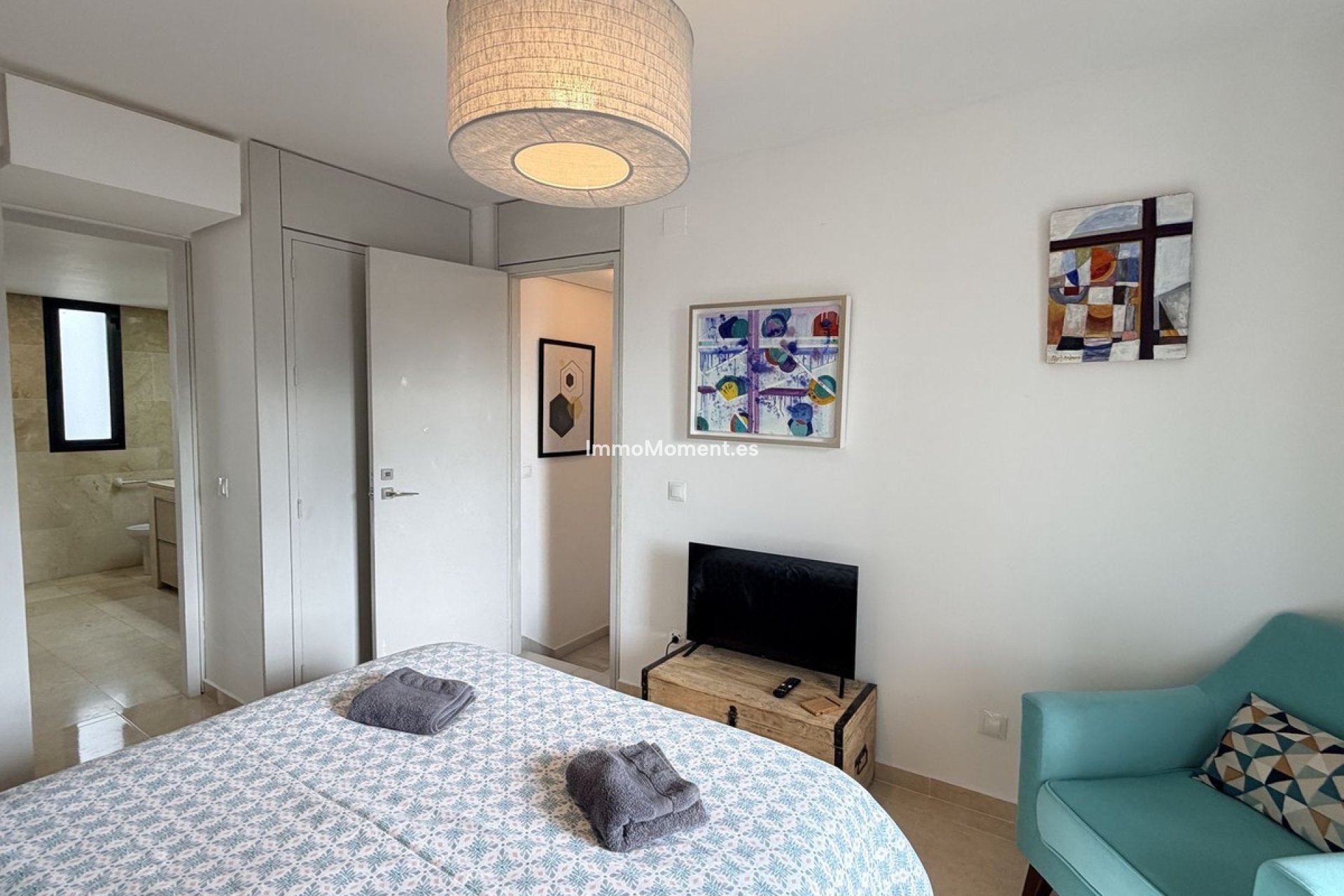 Resale - Apartment - Sotogrande - Sotogrande Costa