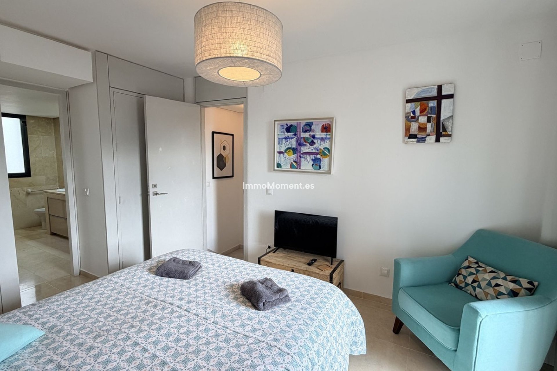 Resale - Apartment - Sotogrande - Sotogrande Costa