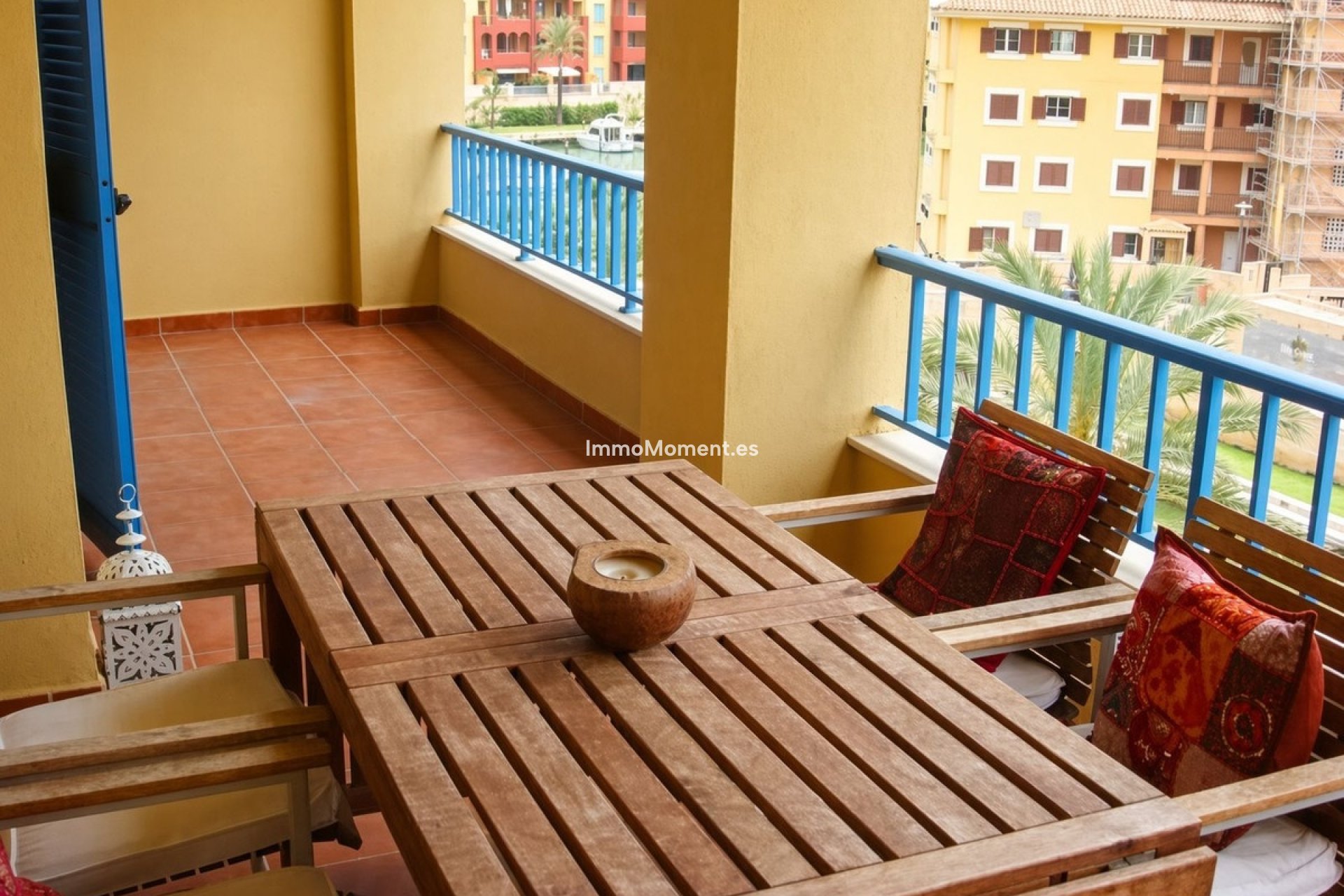 Resale - Apartment - Sotogrande - Sotogrande Marina