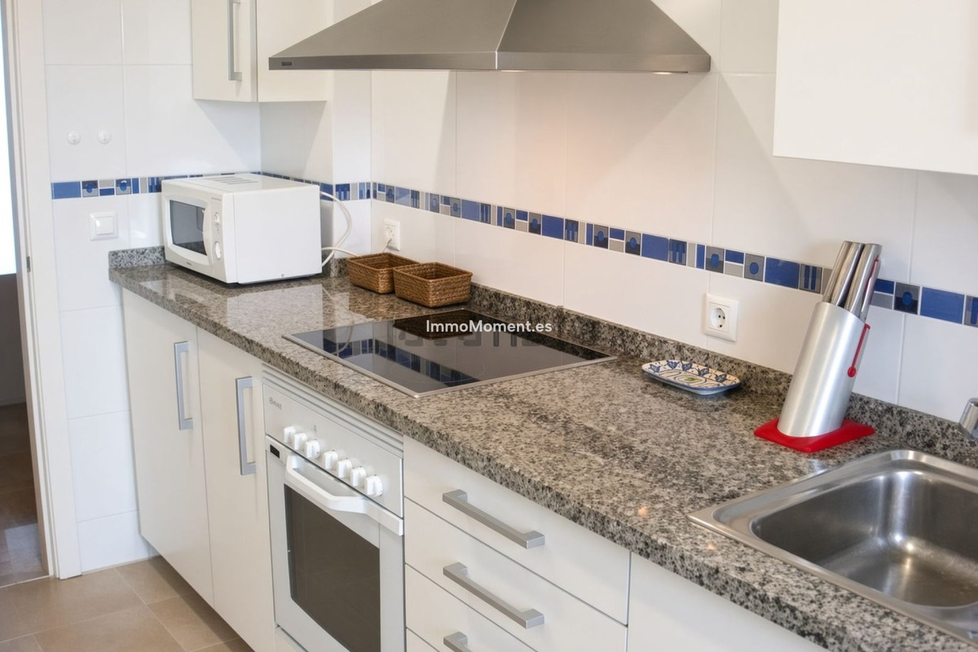 Resale - Apartment - Sotogrande - Sotogrande Marina