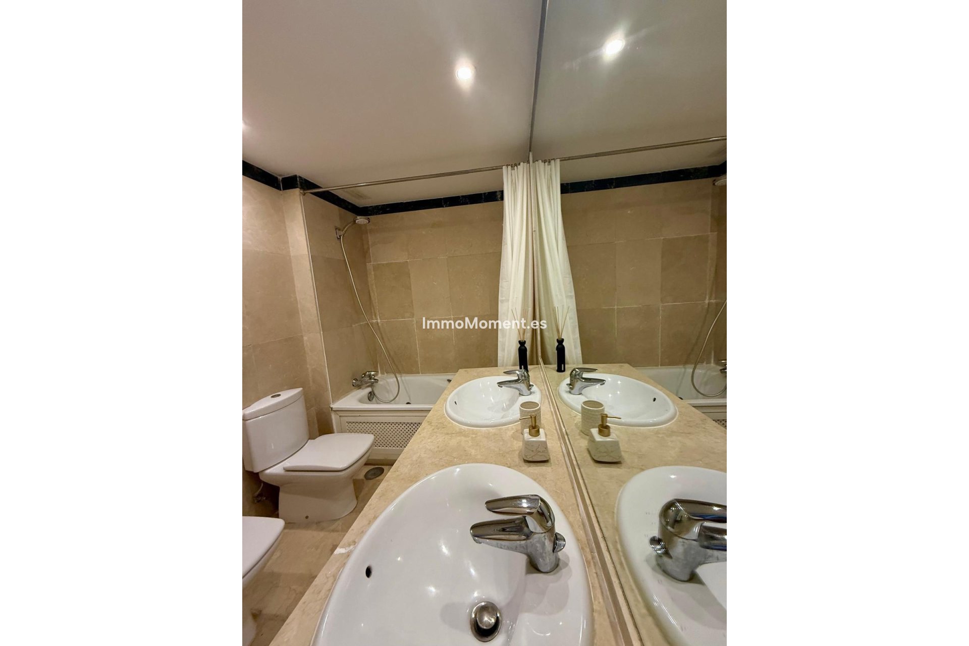 Resale - Apartment - Sotogrande - Sotogrande Marina