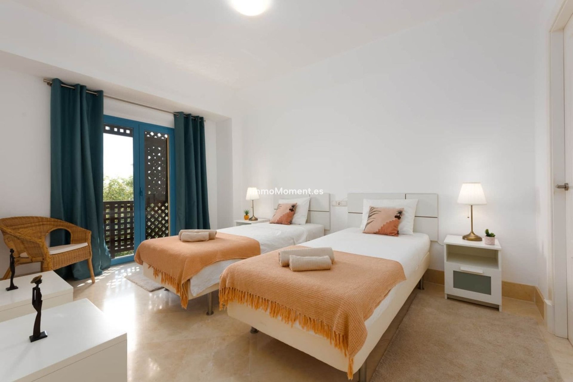 Resale - Apartment - Sotogrande - Sotogrande Marina