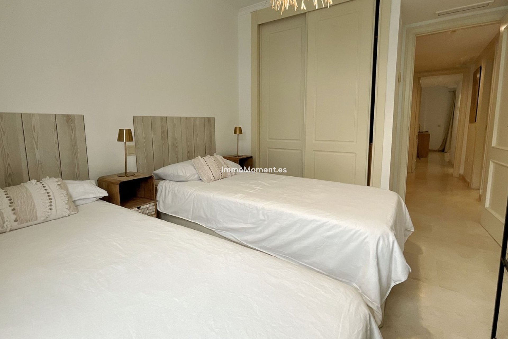 Resale - Apartment - Sotogrande - Sotogrande Marina