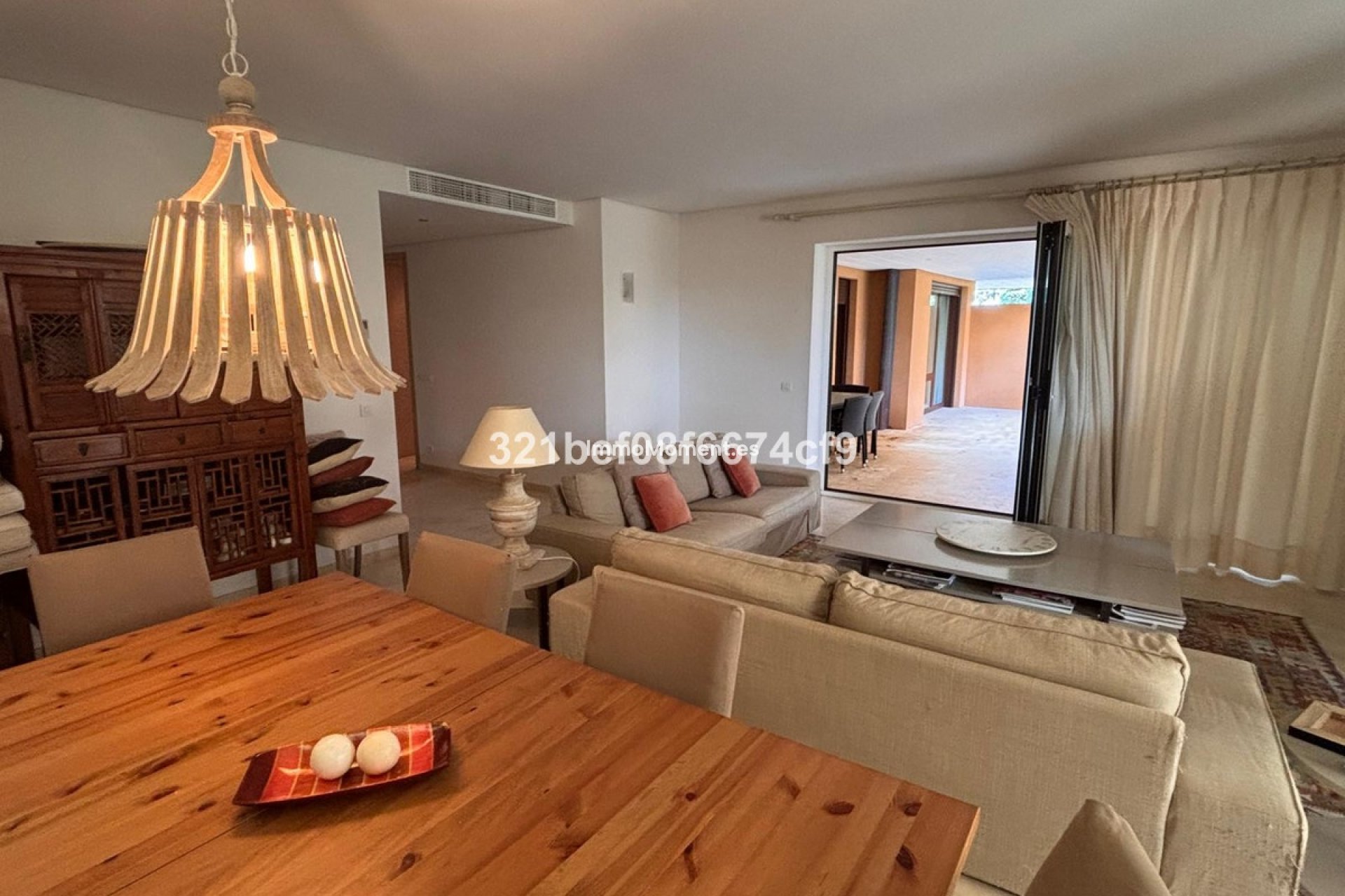Resale - Apartment - Sotogrande