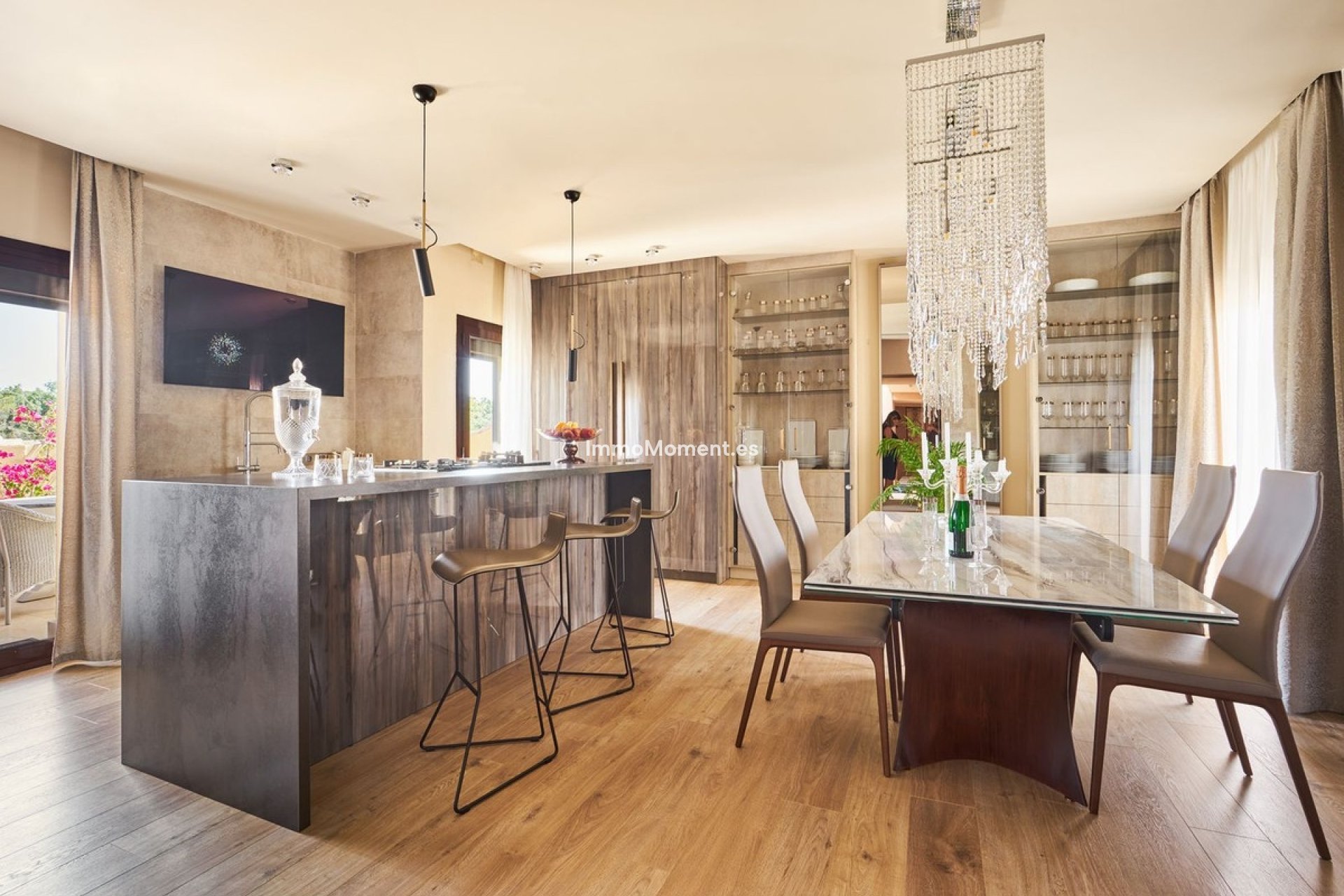 Resale - Apartment - Sotogrande