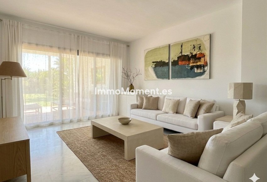 Resale - Apartment - Sotogrande