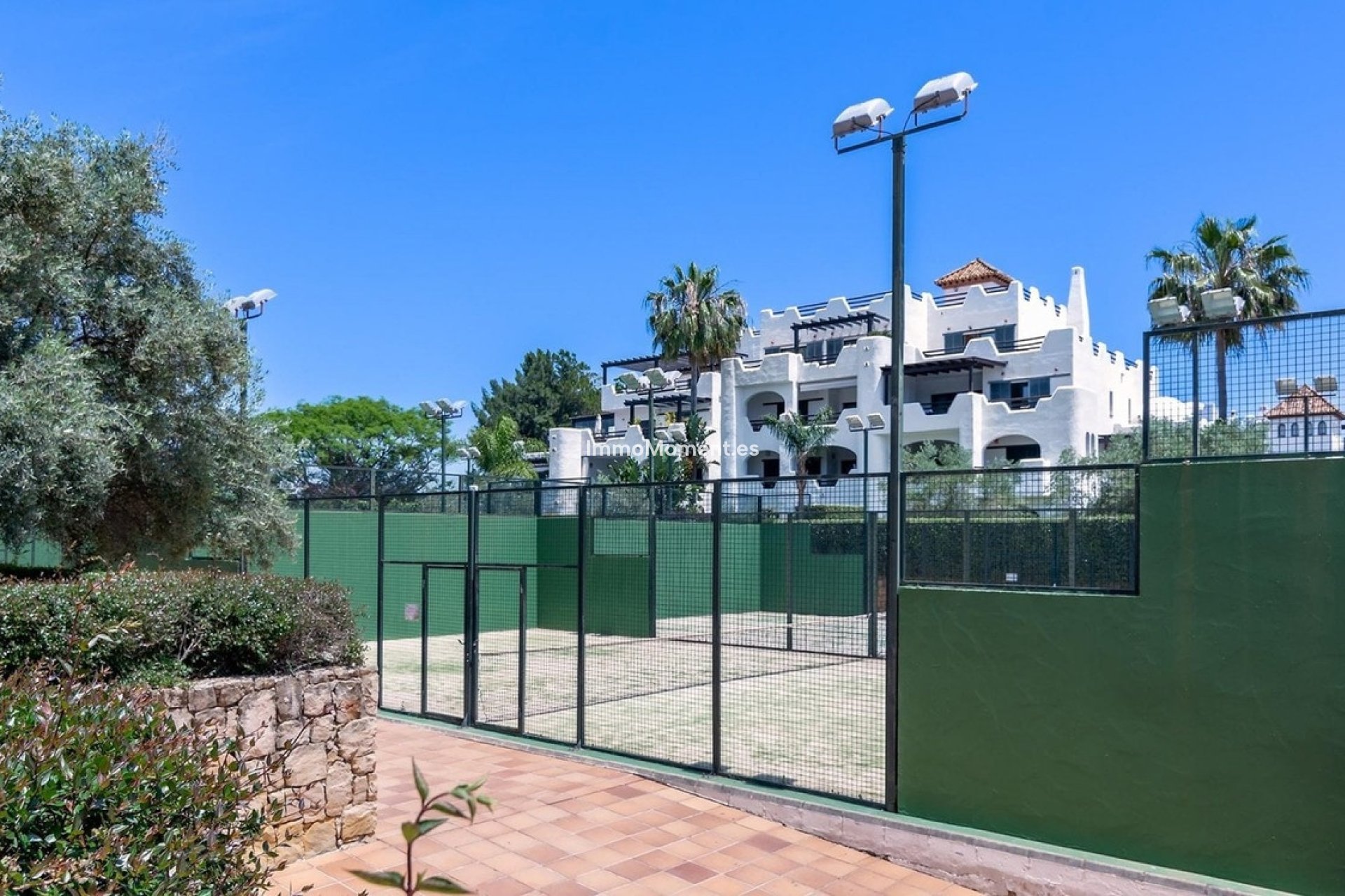 Resale - Apartment - Sotogrande