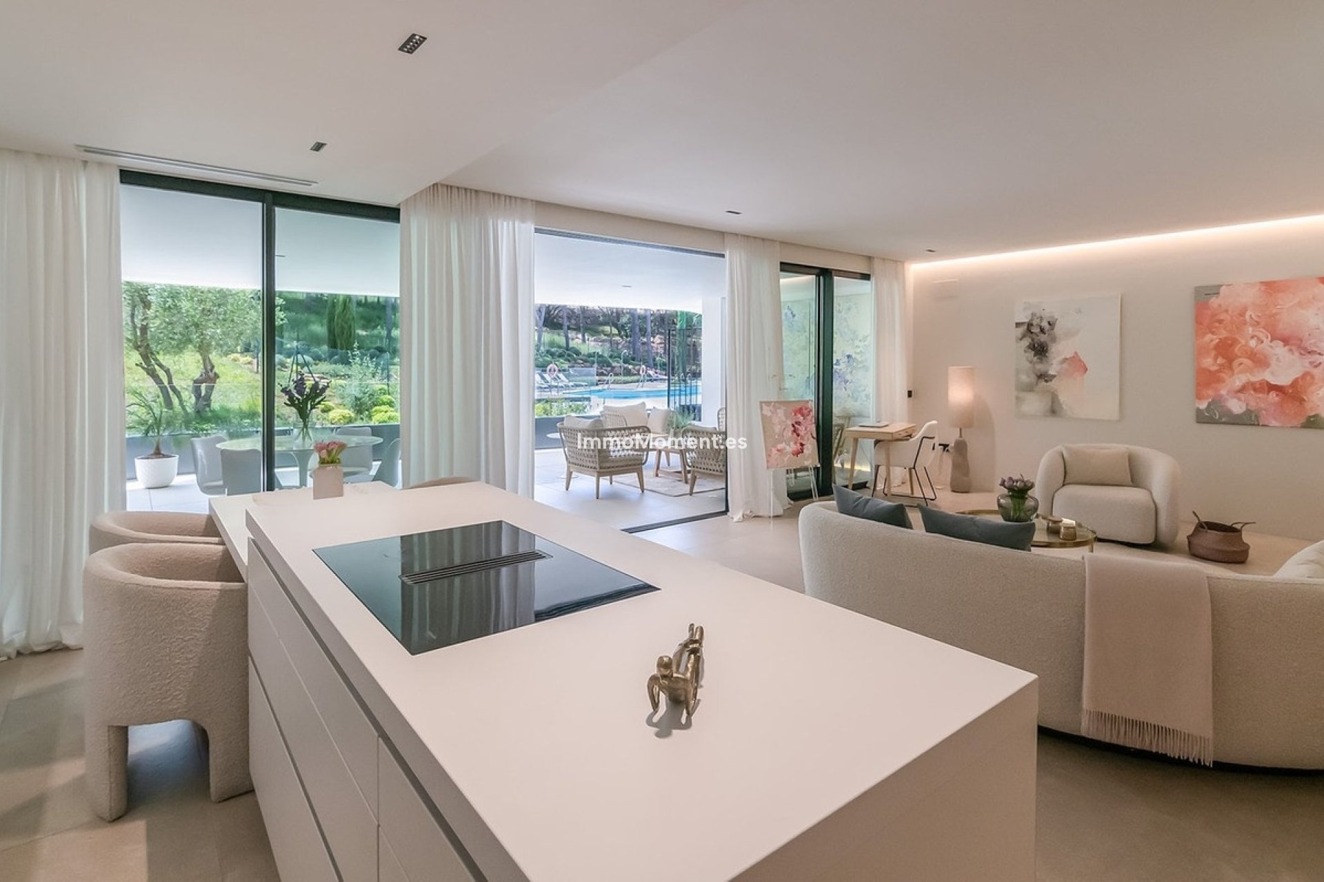 Resale - Apartment - Sotogrande