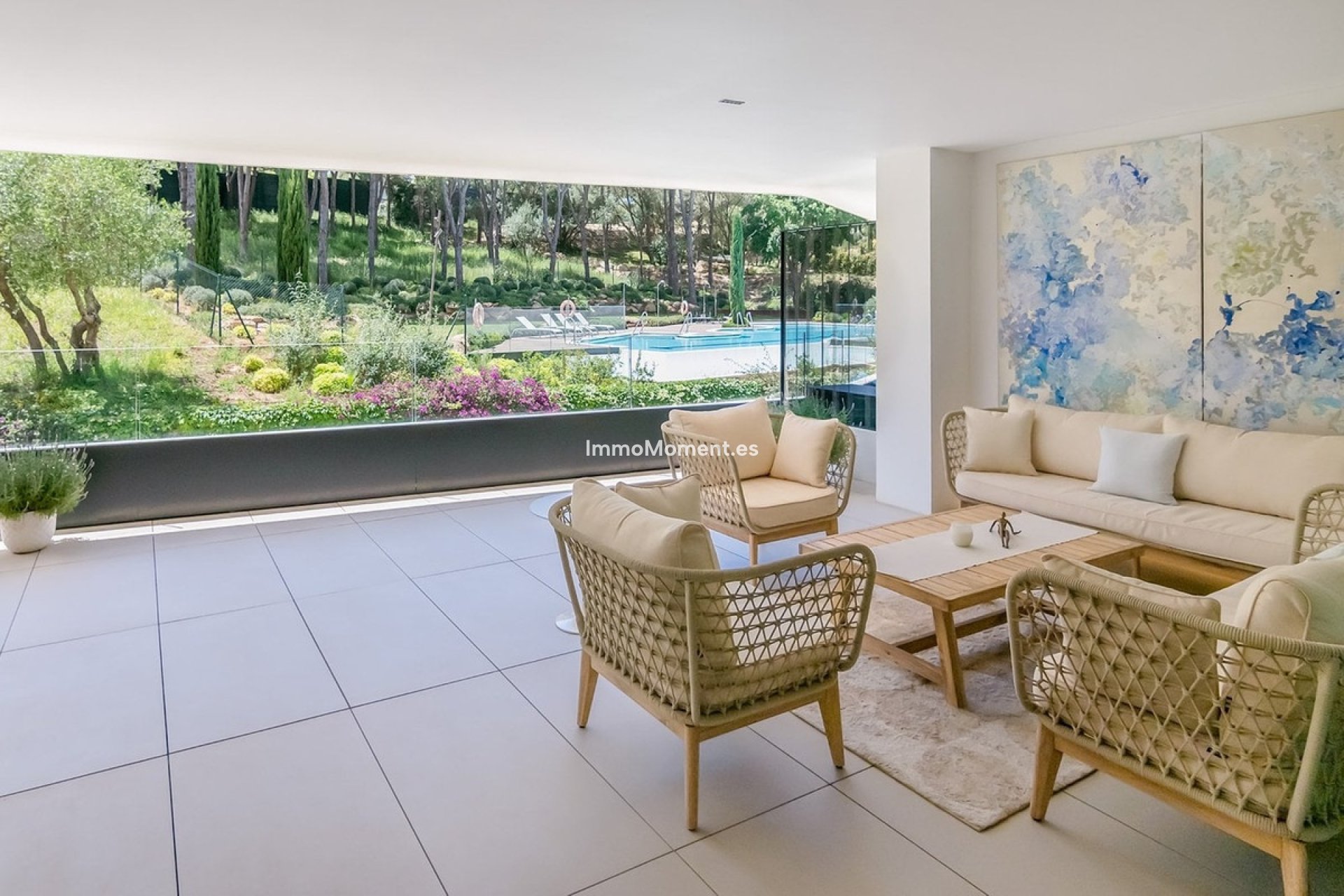 Resale - Apartment - Sotogrande
