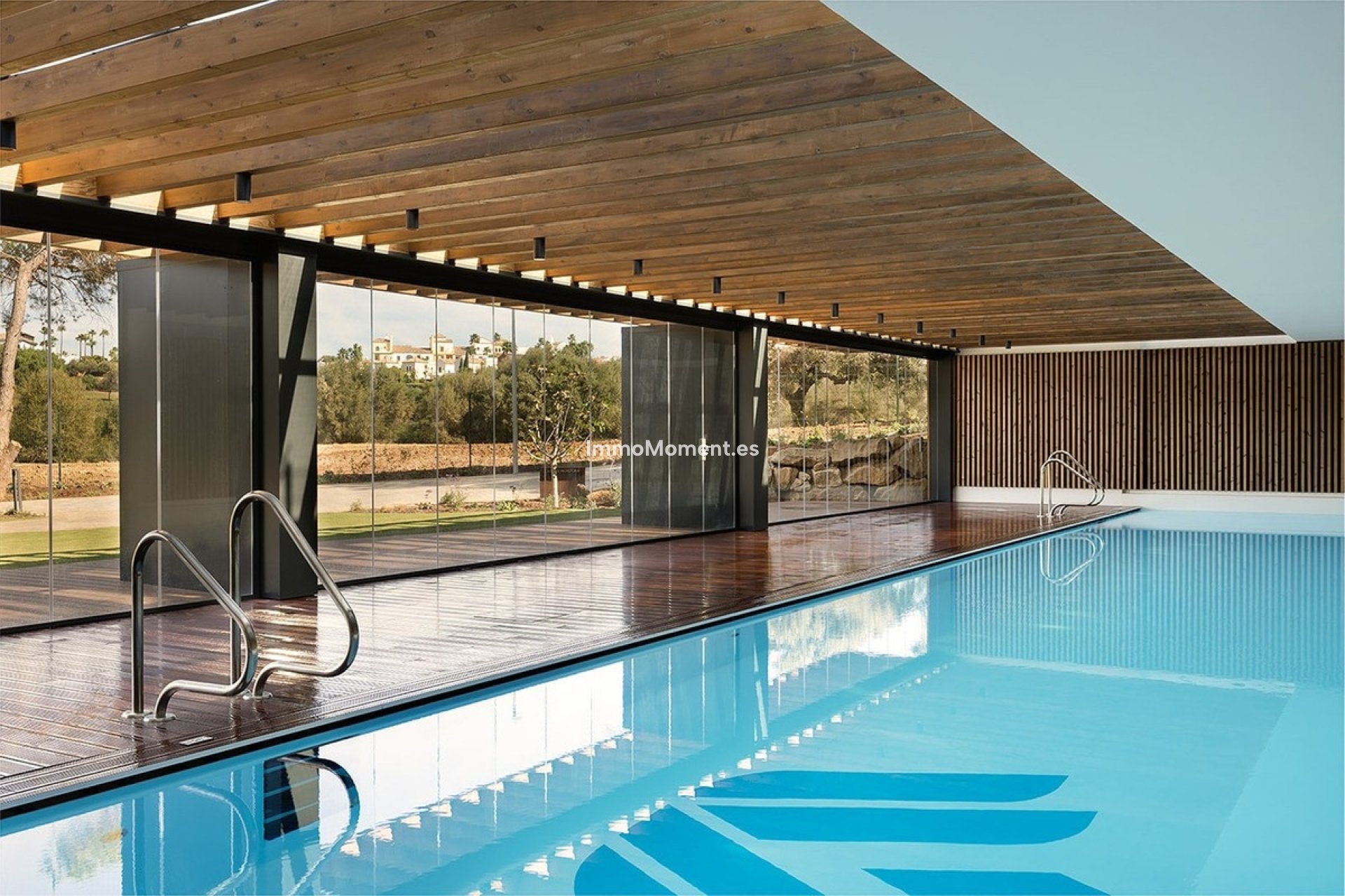 Resale - Apartment - Sotogrande