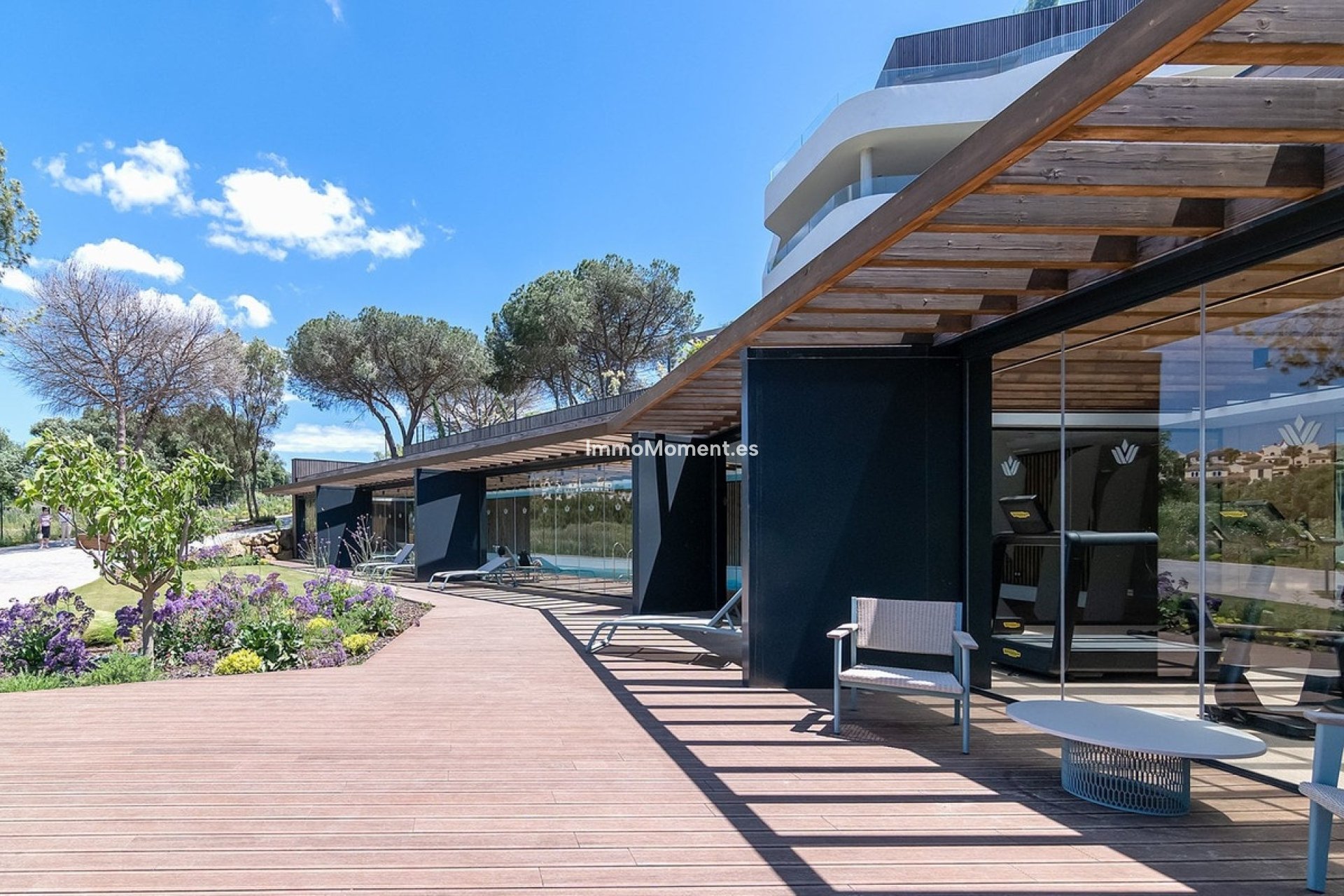 Resale - Apartment - Sotogrande